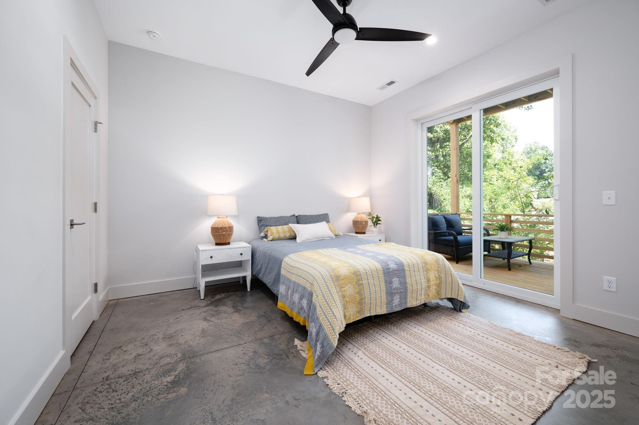 property viewer photo 29