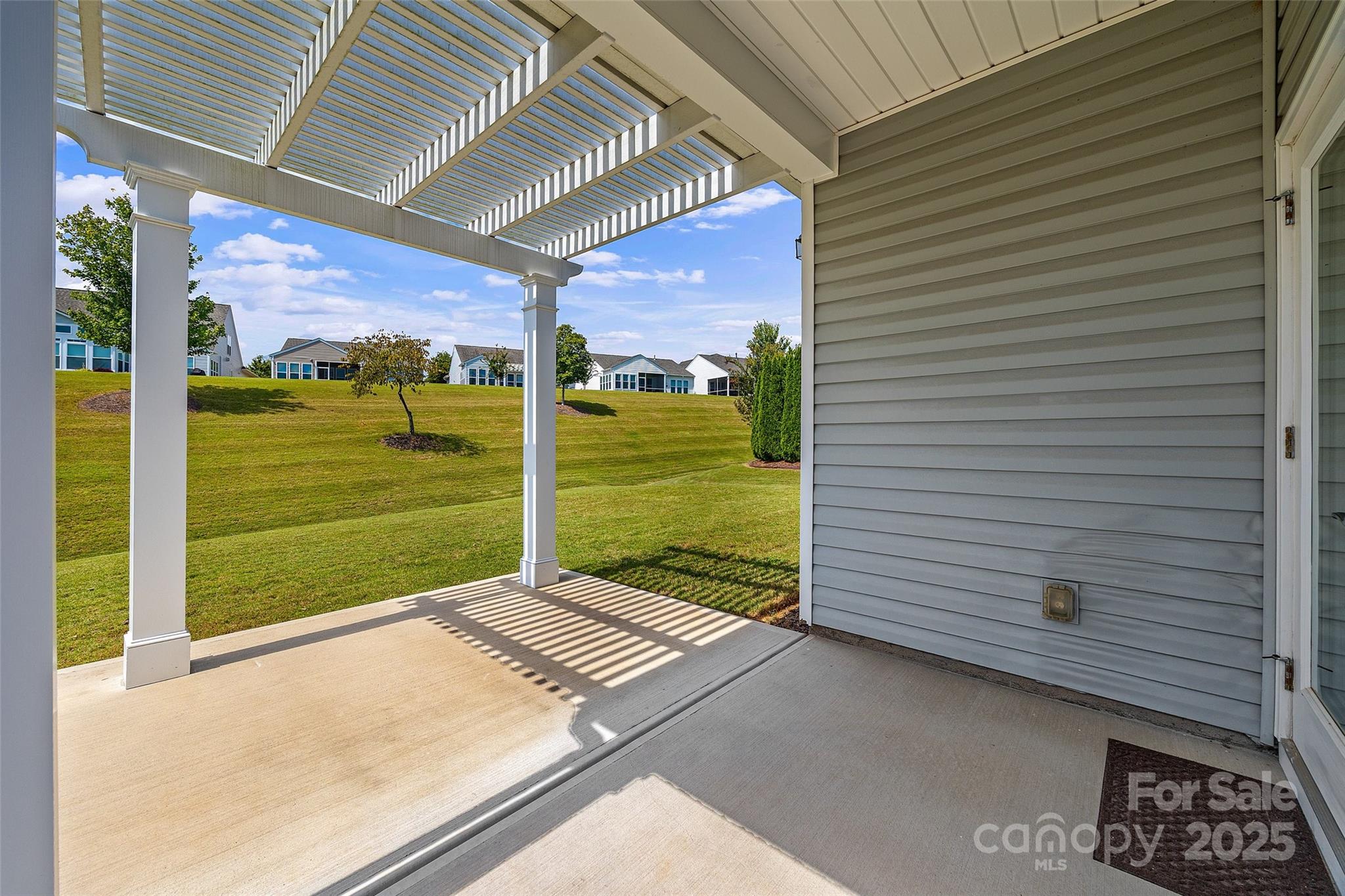property viewer photo 17