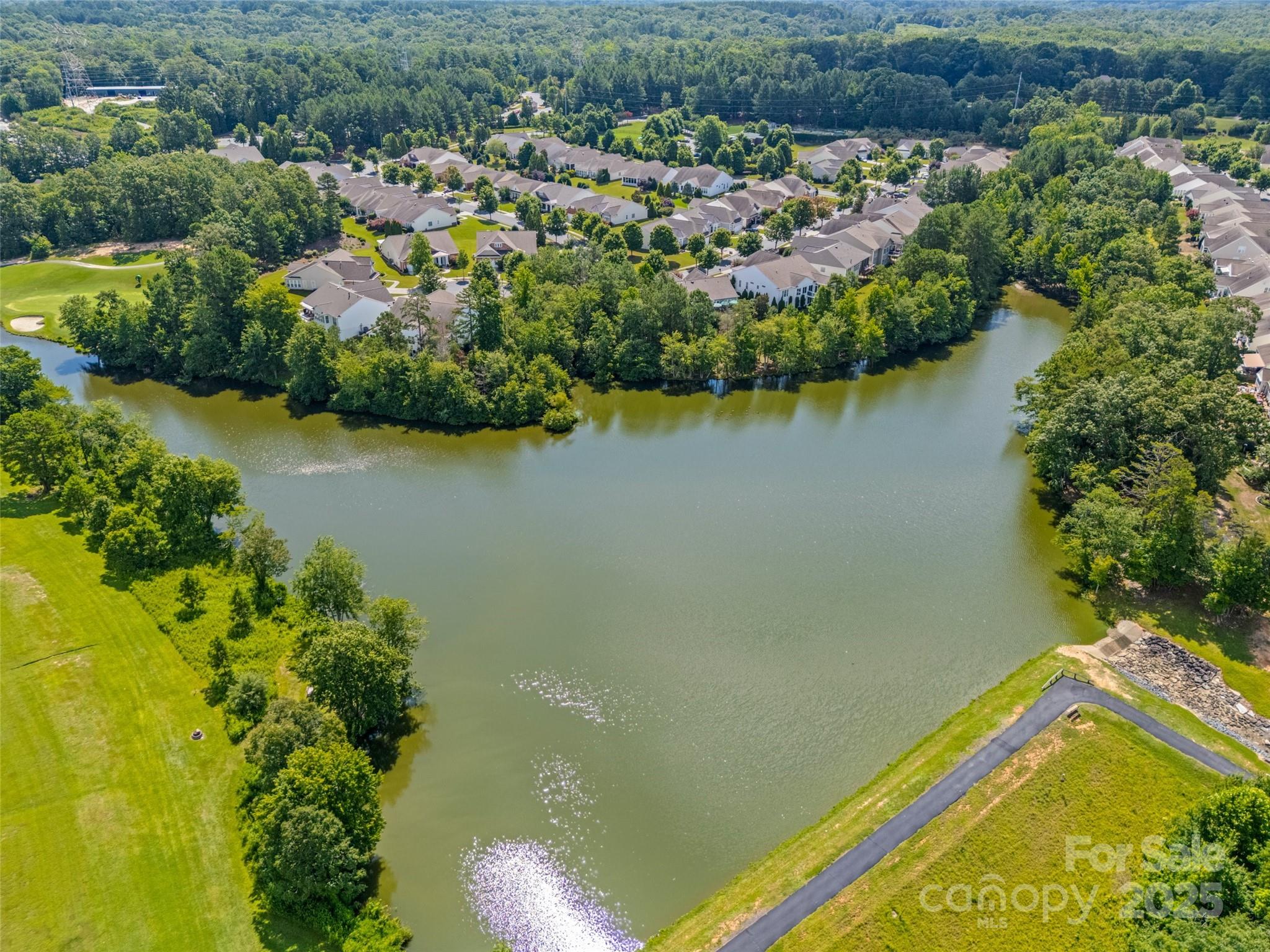 property viewer photo 23
