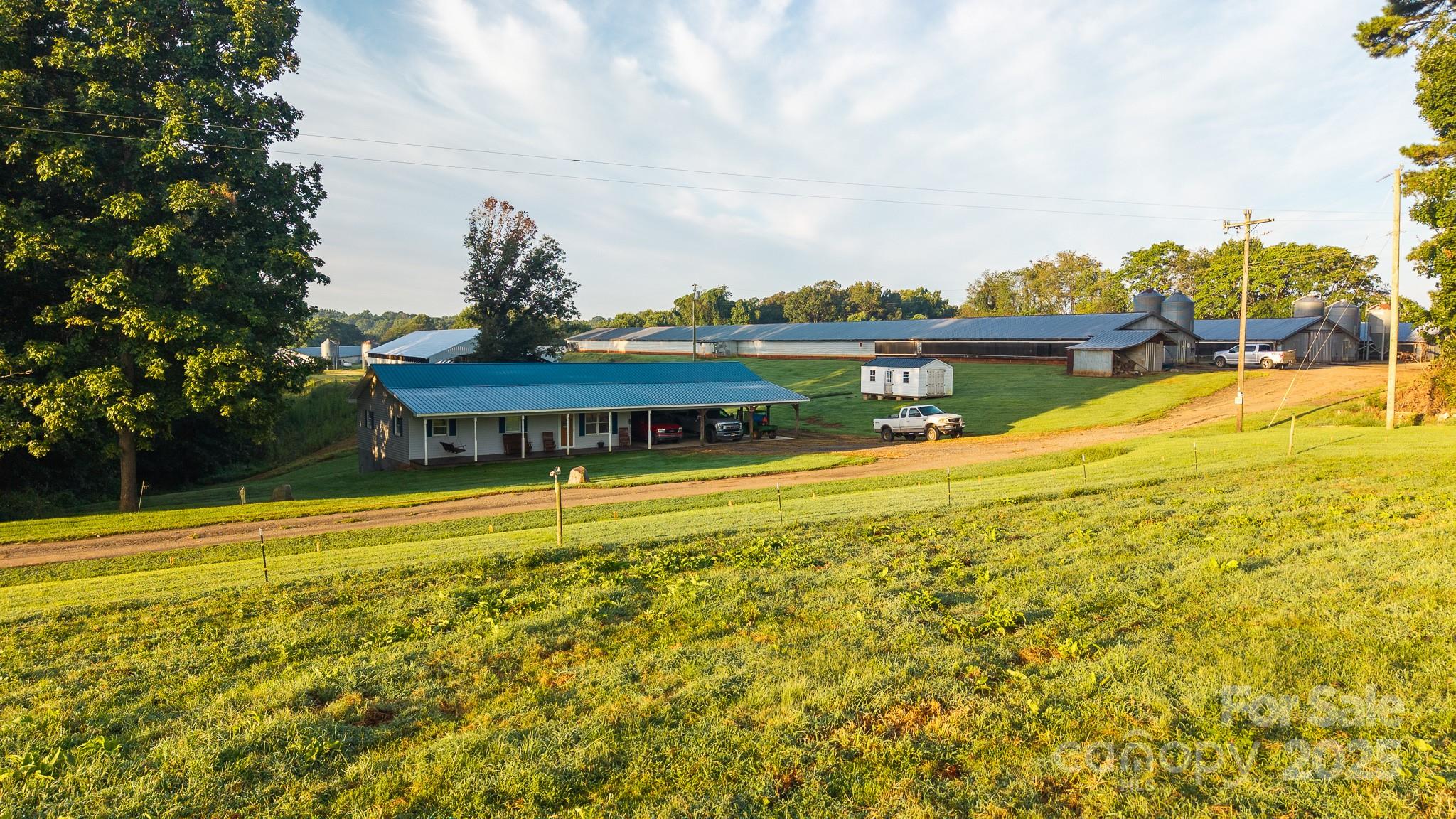 main property photo 43