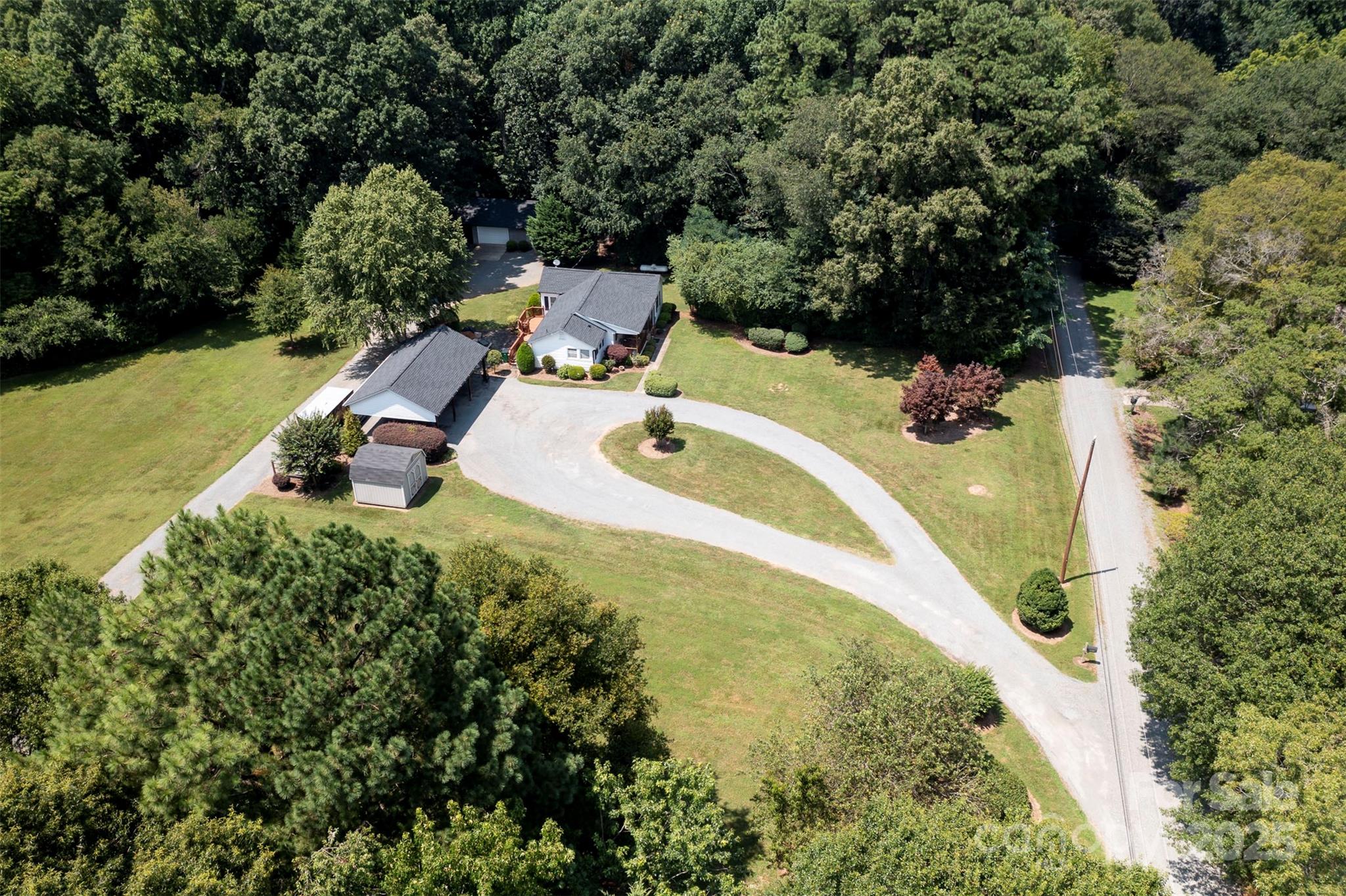 property viewer photo 31