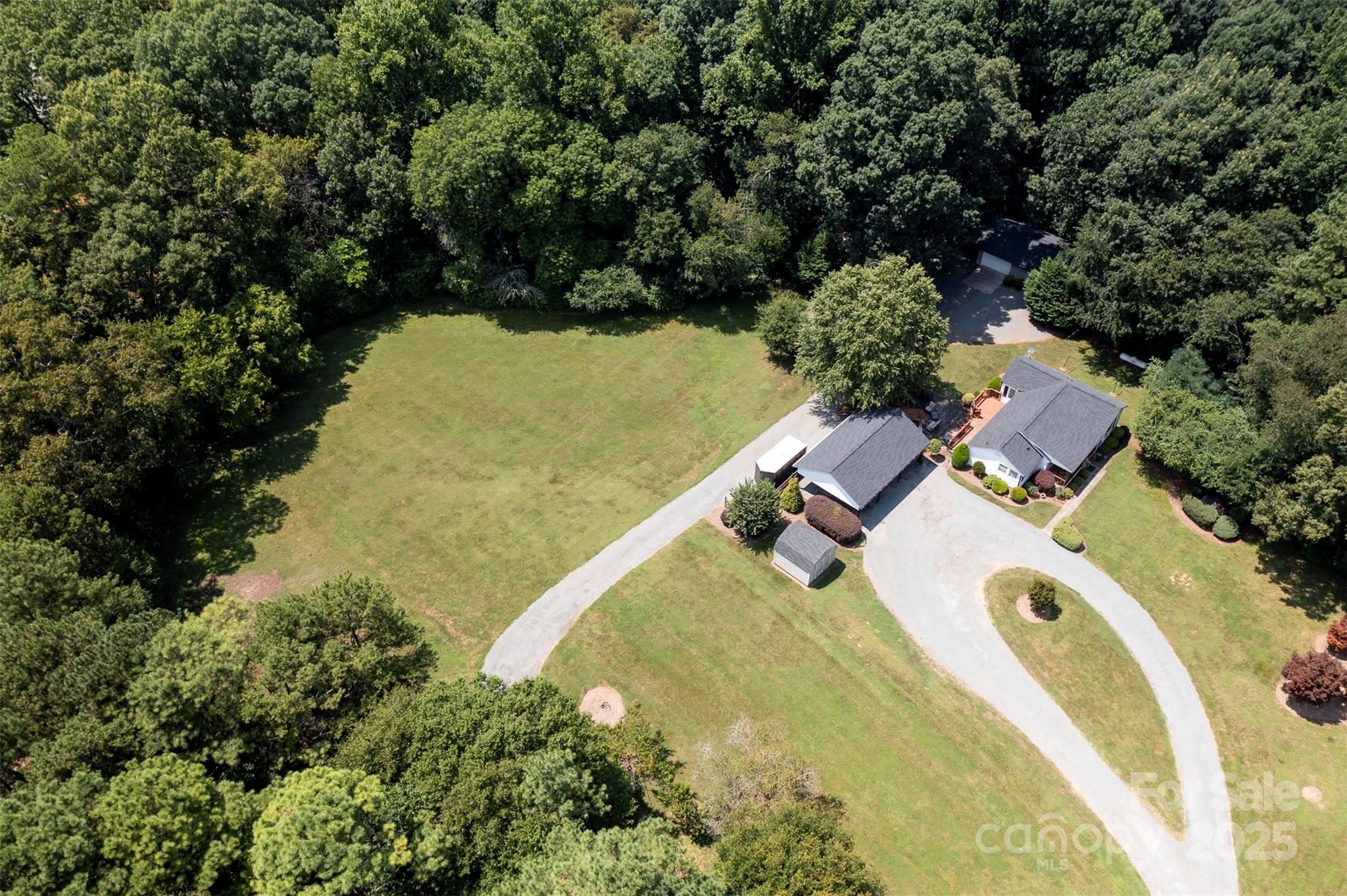 property viewer photo 32