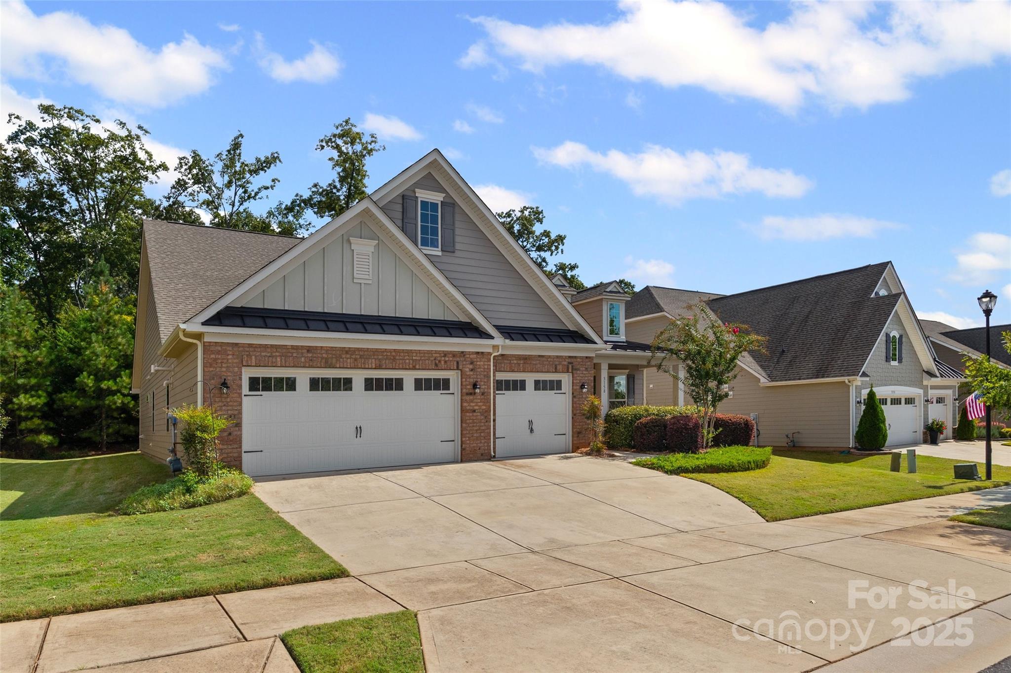 property viewer photo 1
