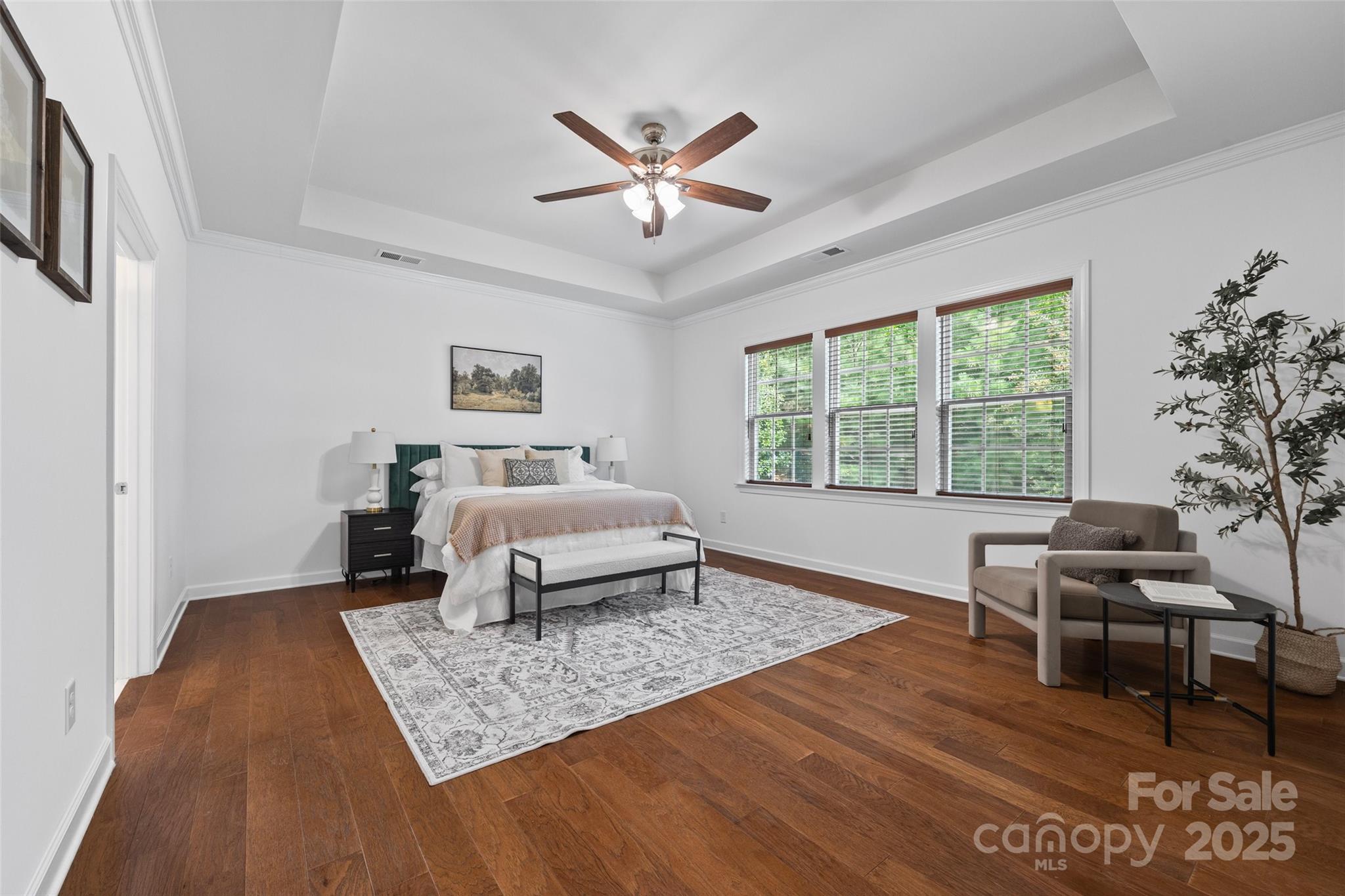 property viewer photo 14