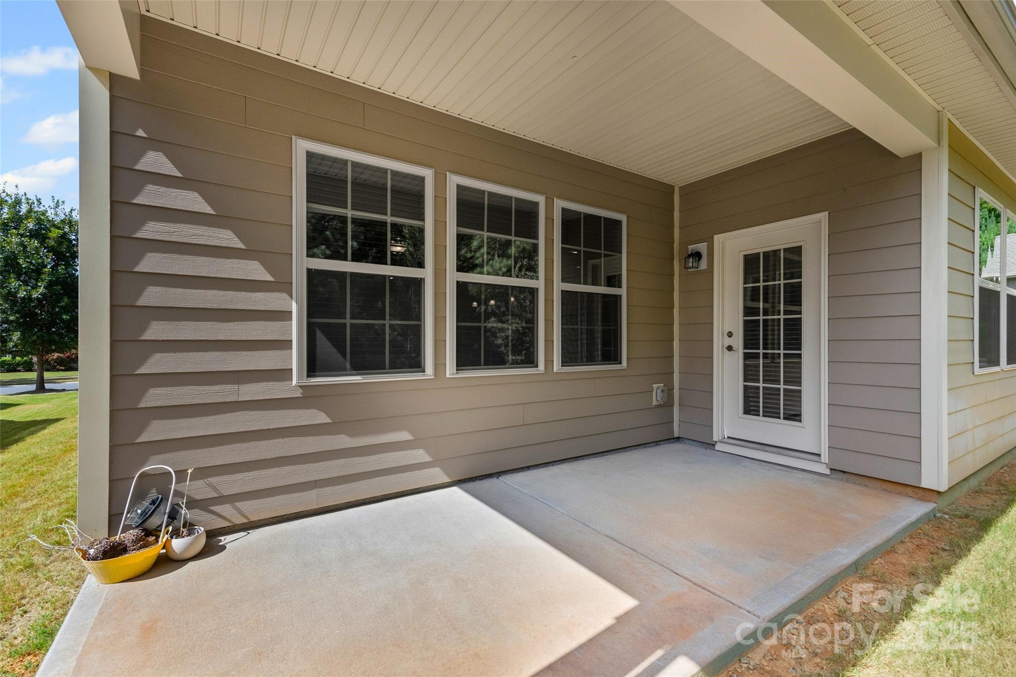 property viewer photo 24