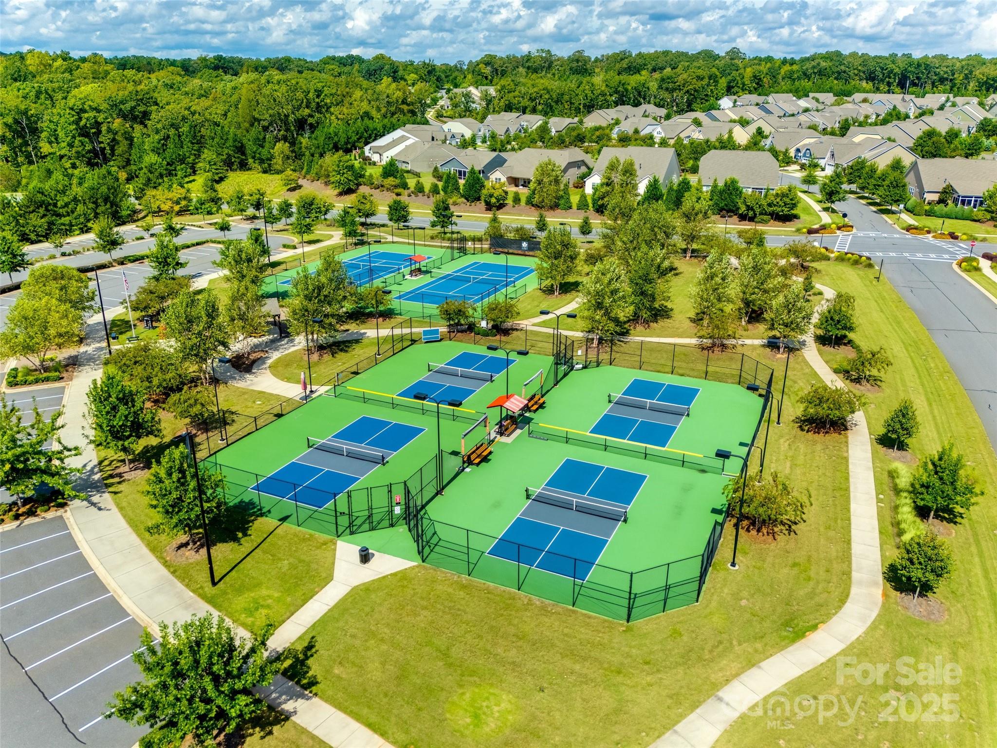 property viewer photo 30