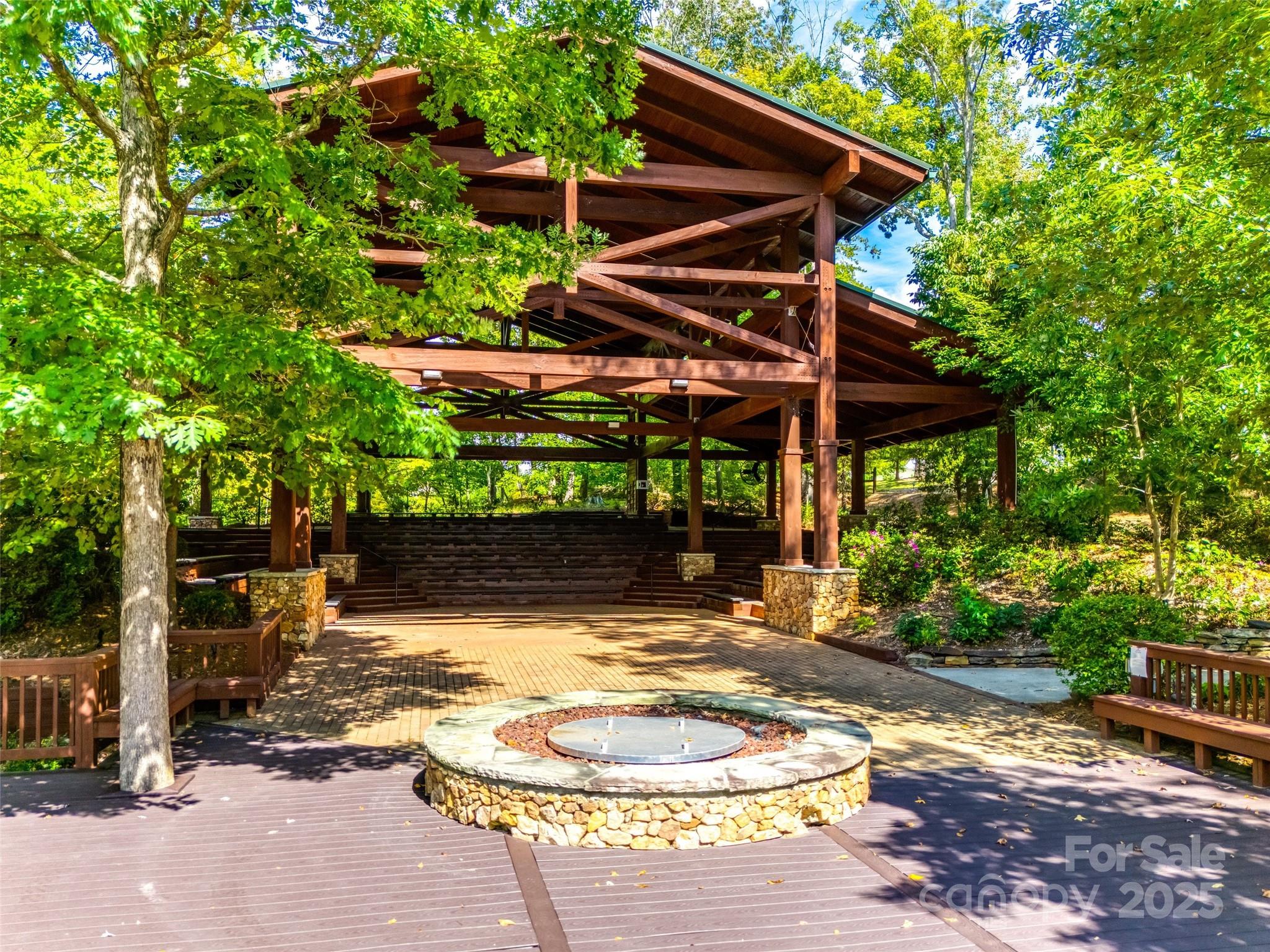 property viewer photo 37