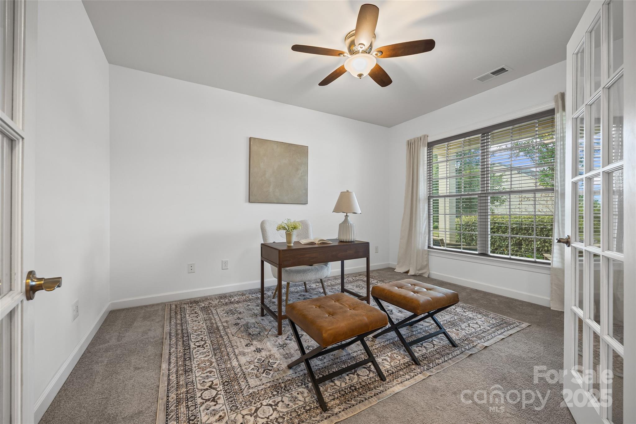 property viewer photo 6
