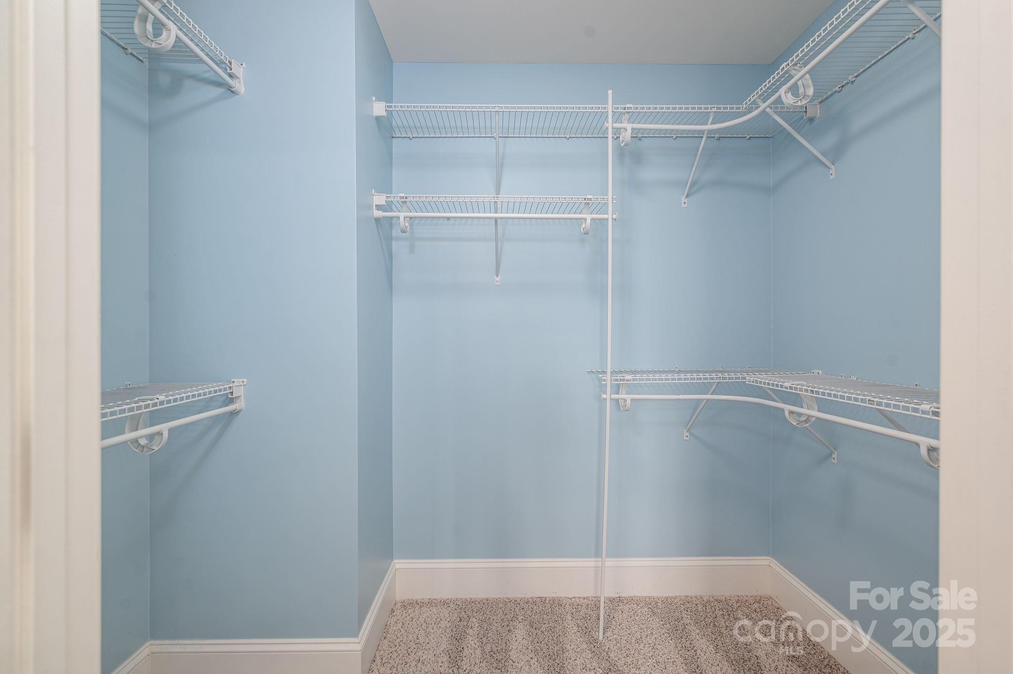 property viewer photo 26