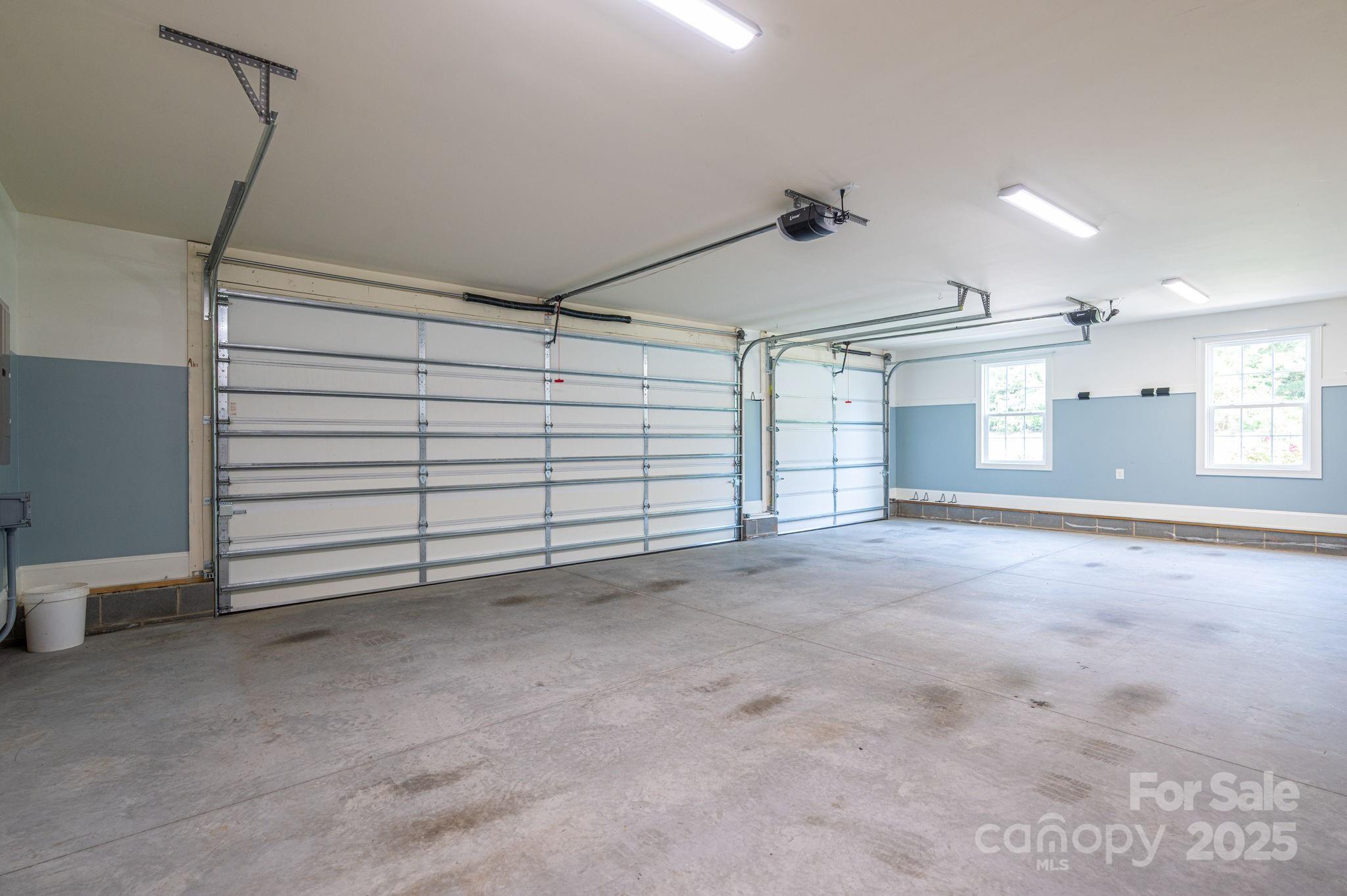 property viewer photo 39