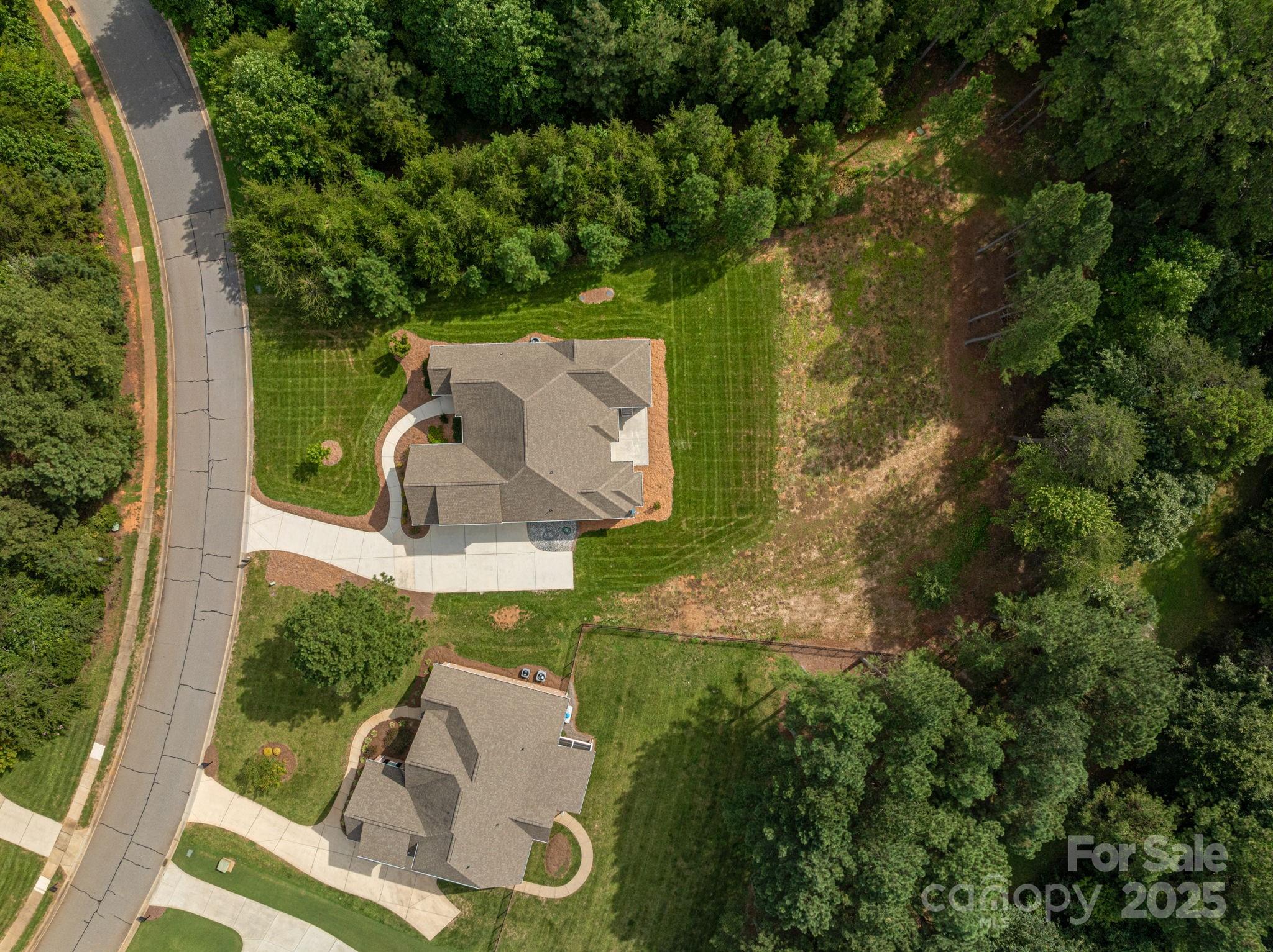 property viewer photo 4