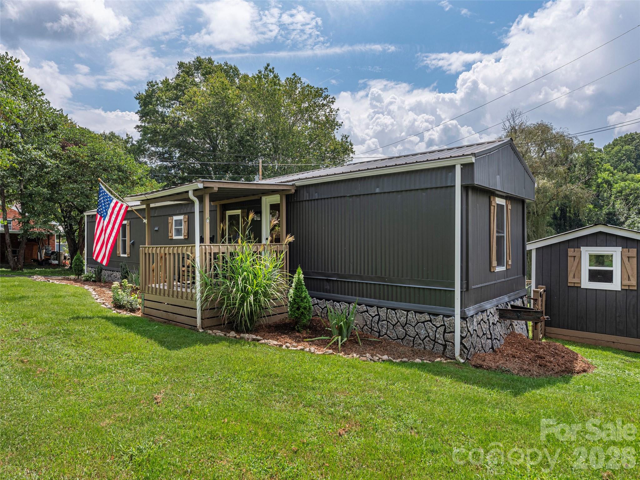 main property photo 38