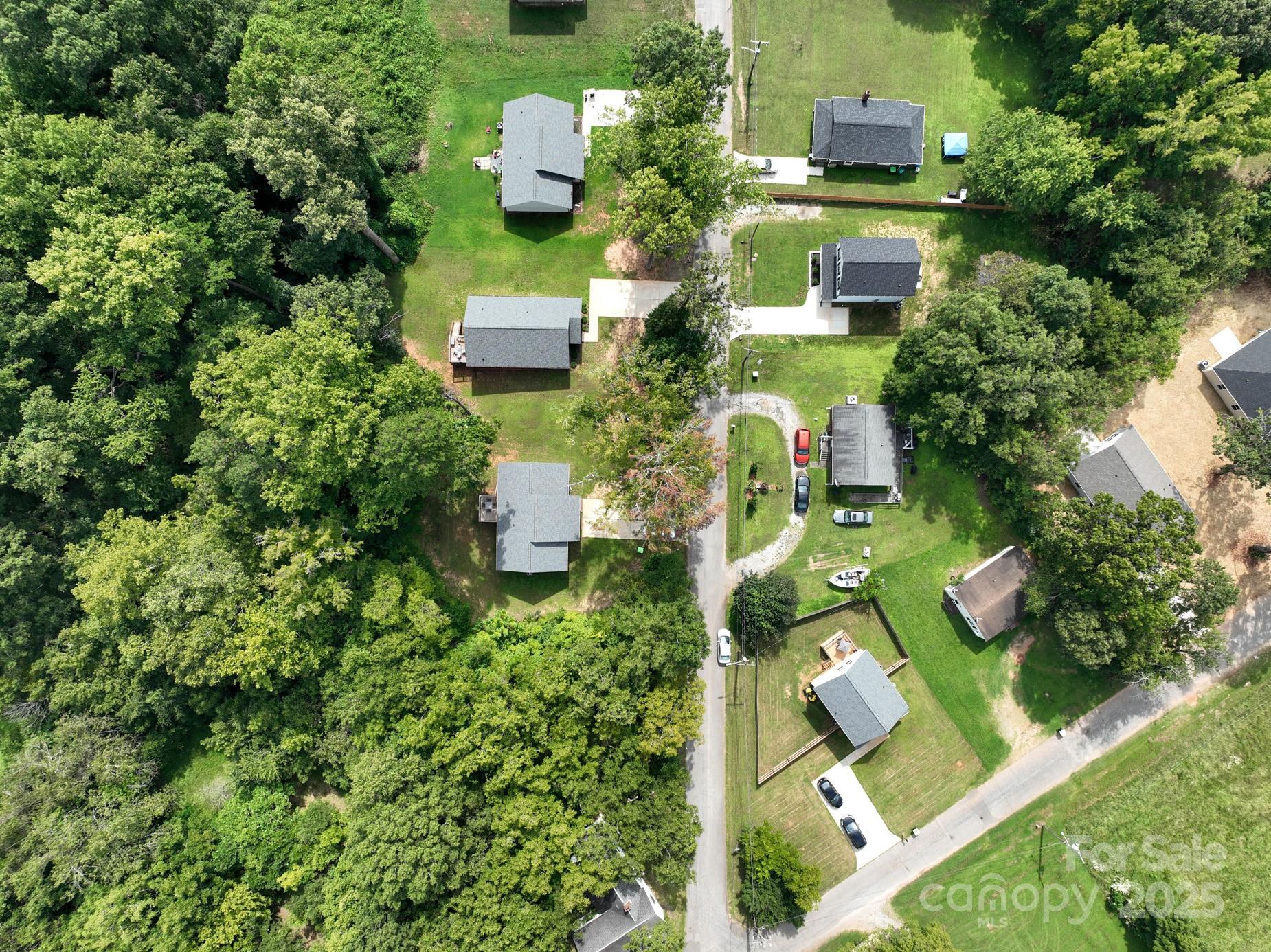 main property photo 36