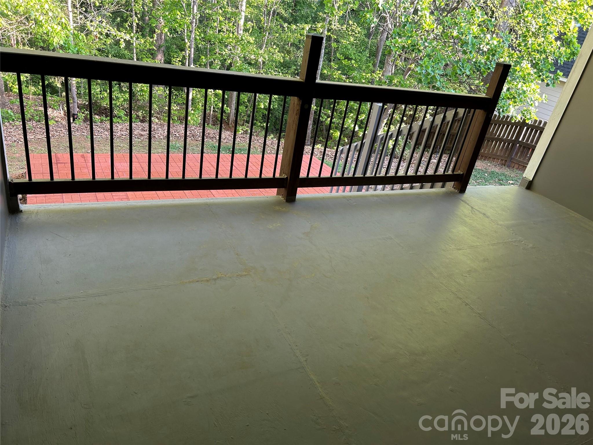 main property photo 31