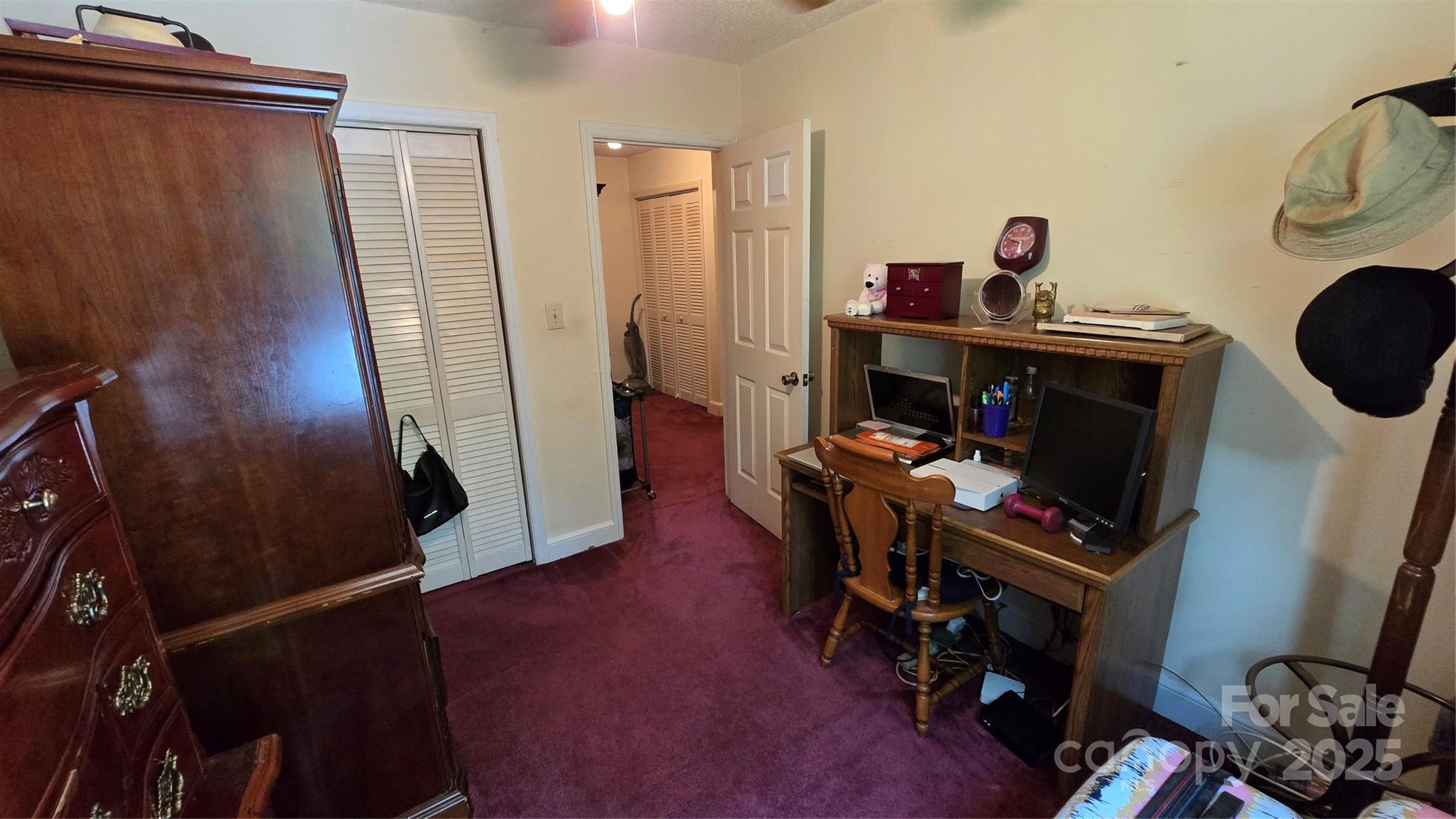 main property photo 32