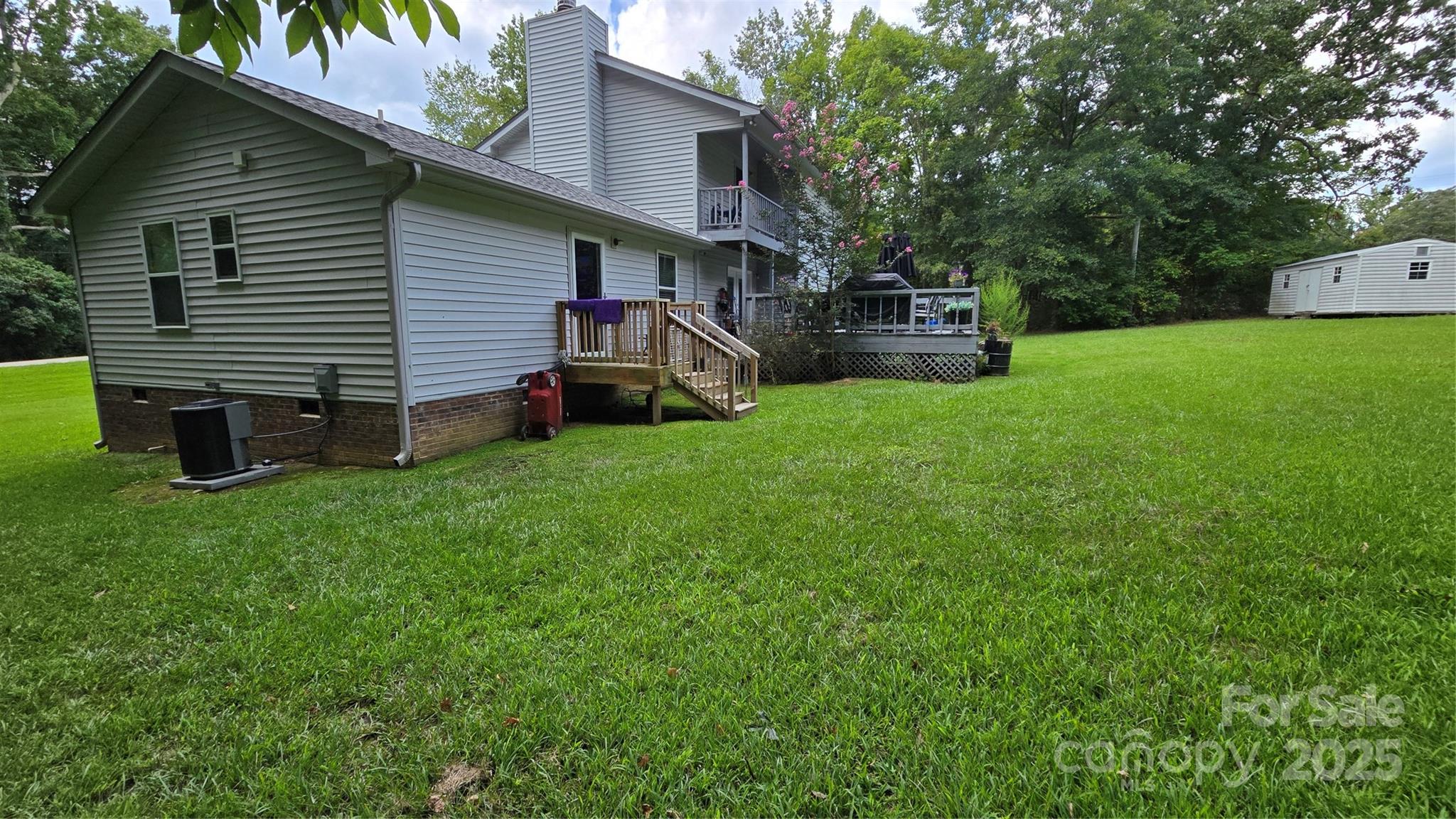 main property photo 34