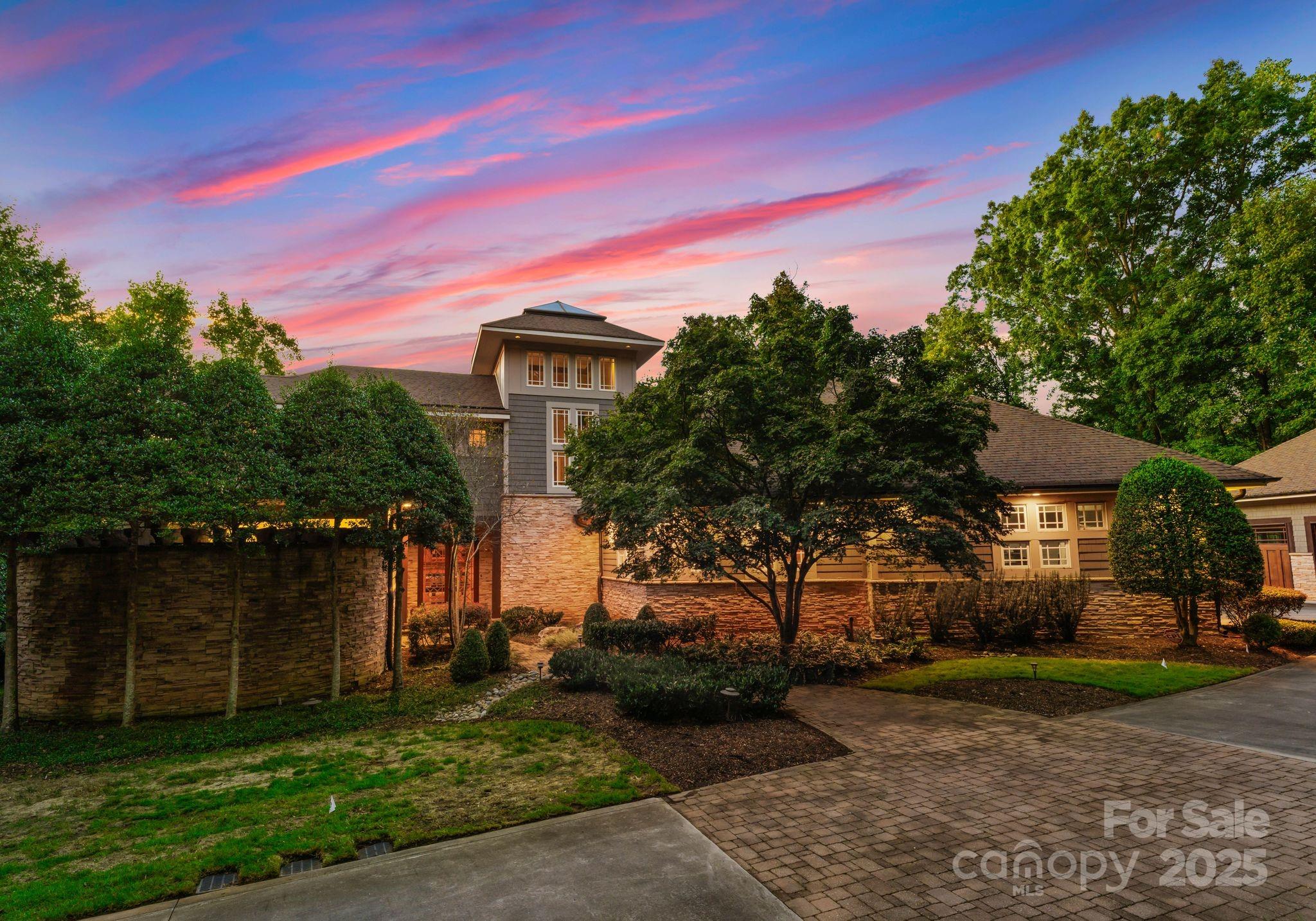 property viewer photo 1