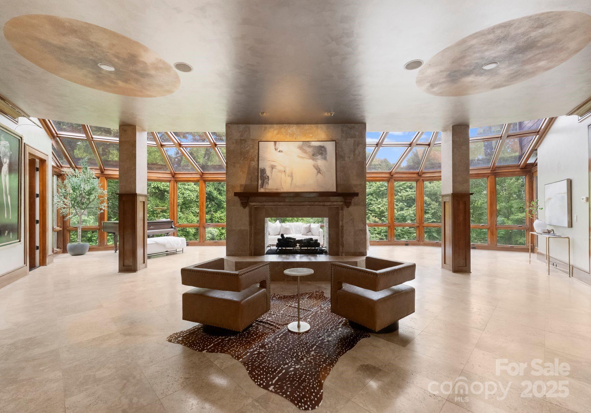 property viewer photo 6