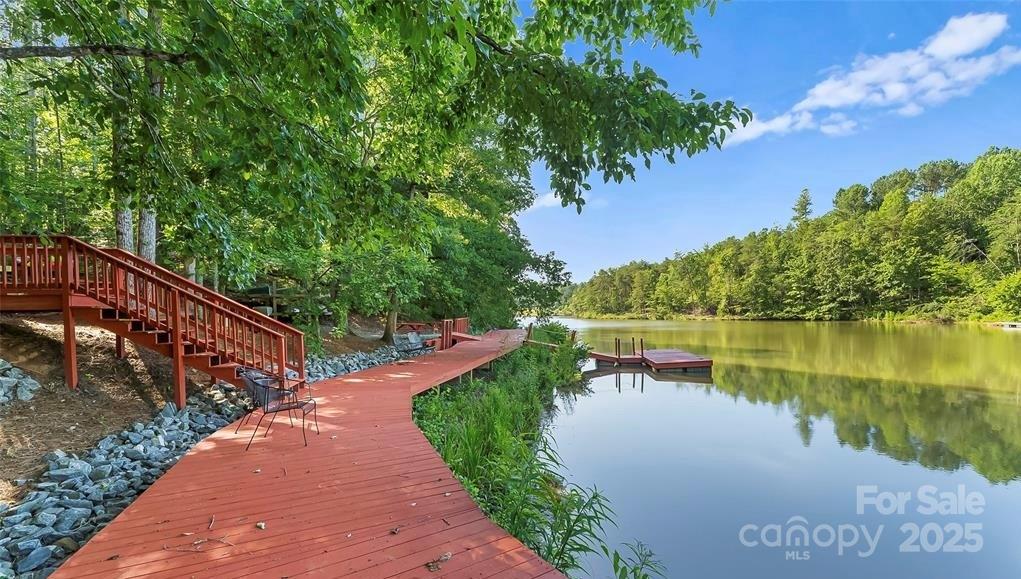 property viewer photo 7