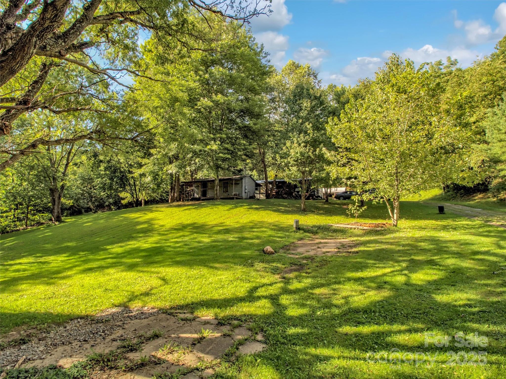 main property photo 12