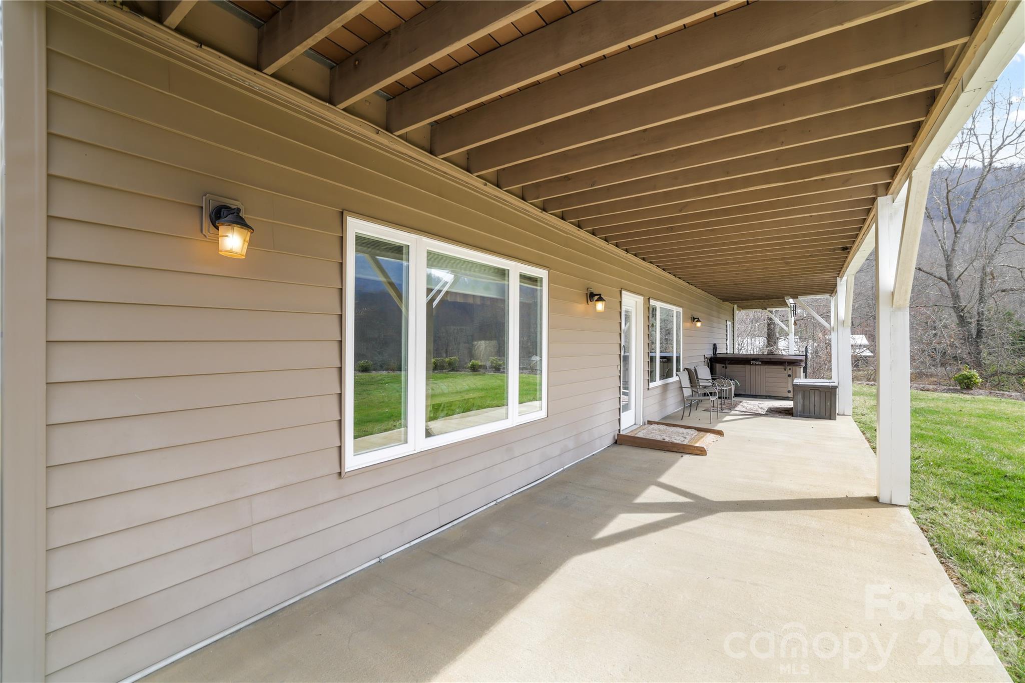 main property photo 39