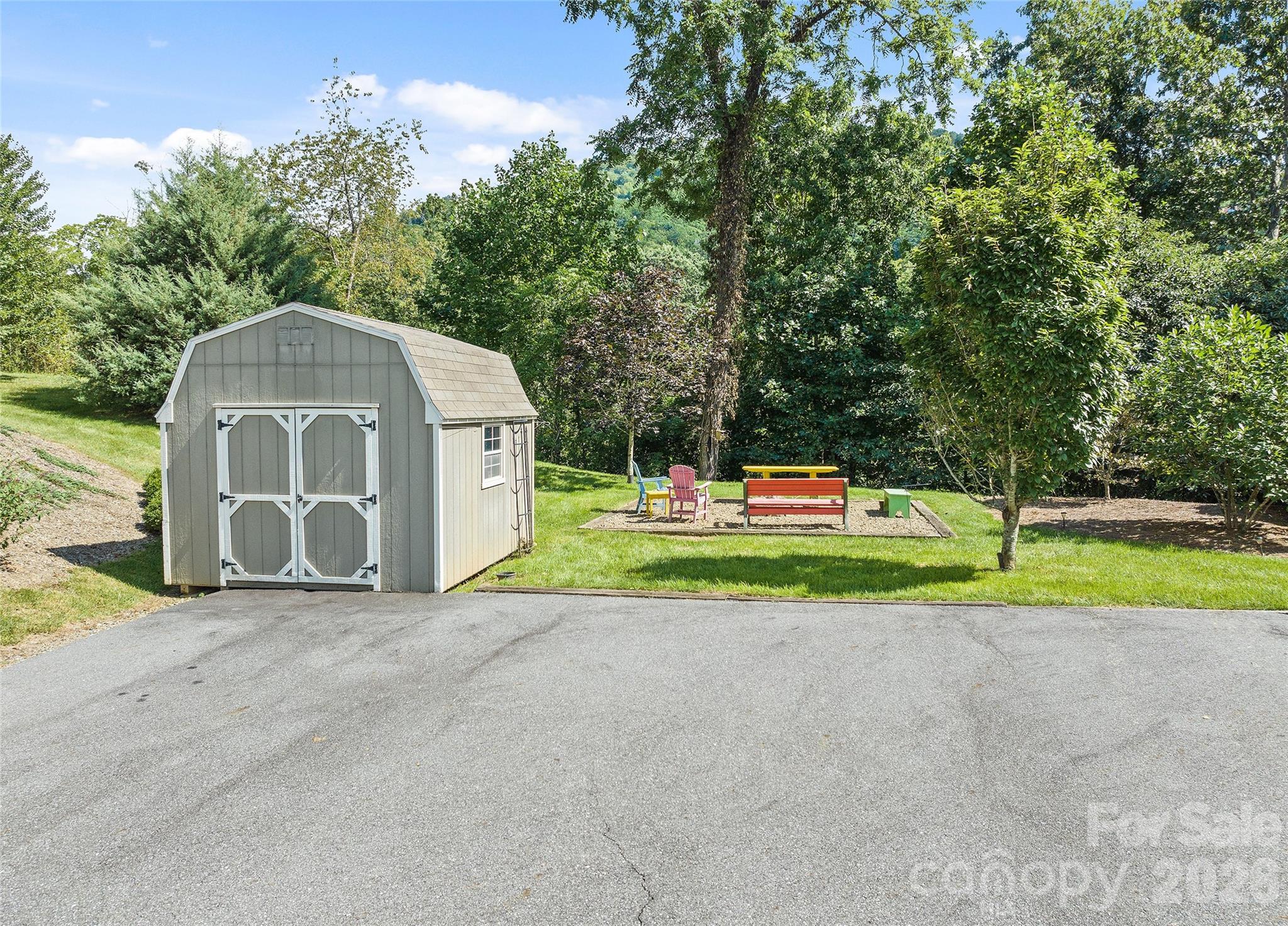 main property photo 43