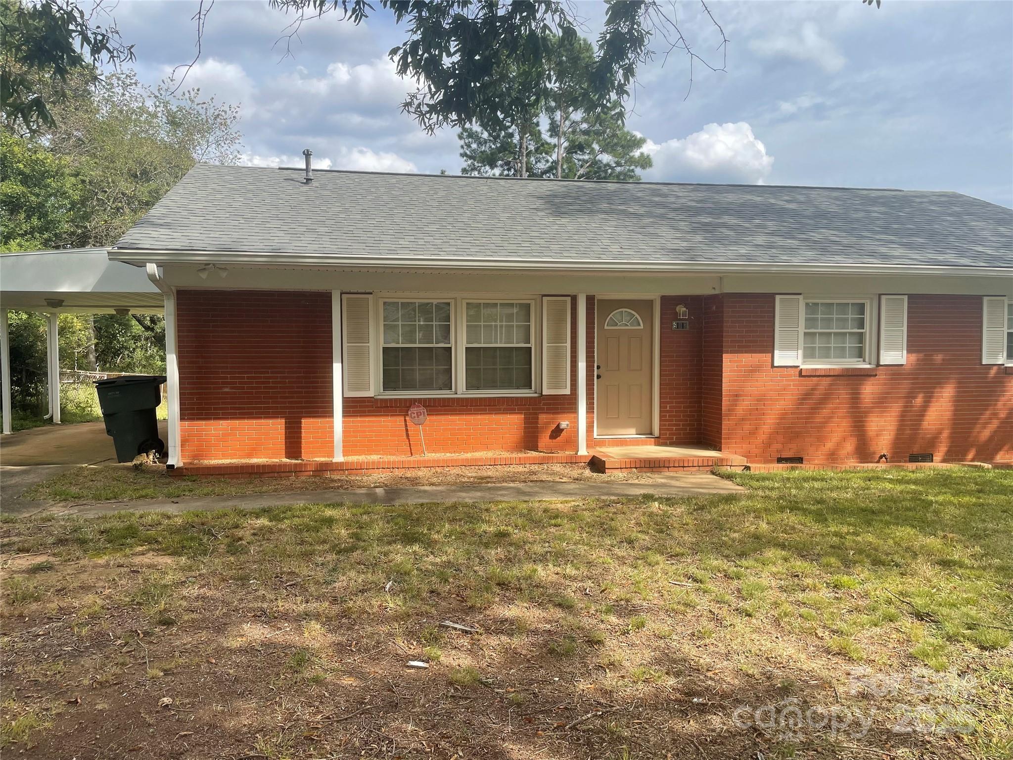 property viewer photo 1