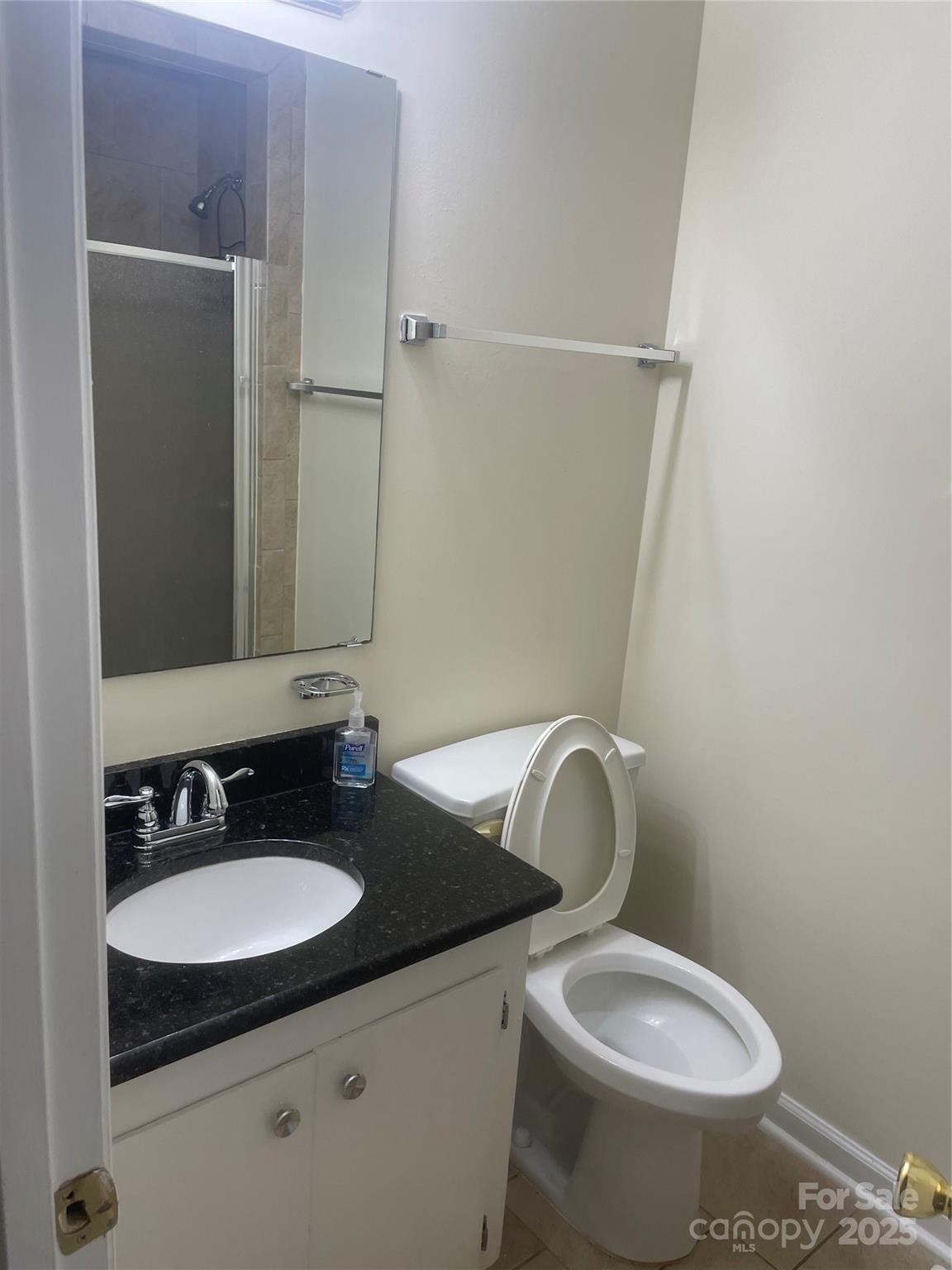 property viewer photo 6