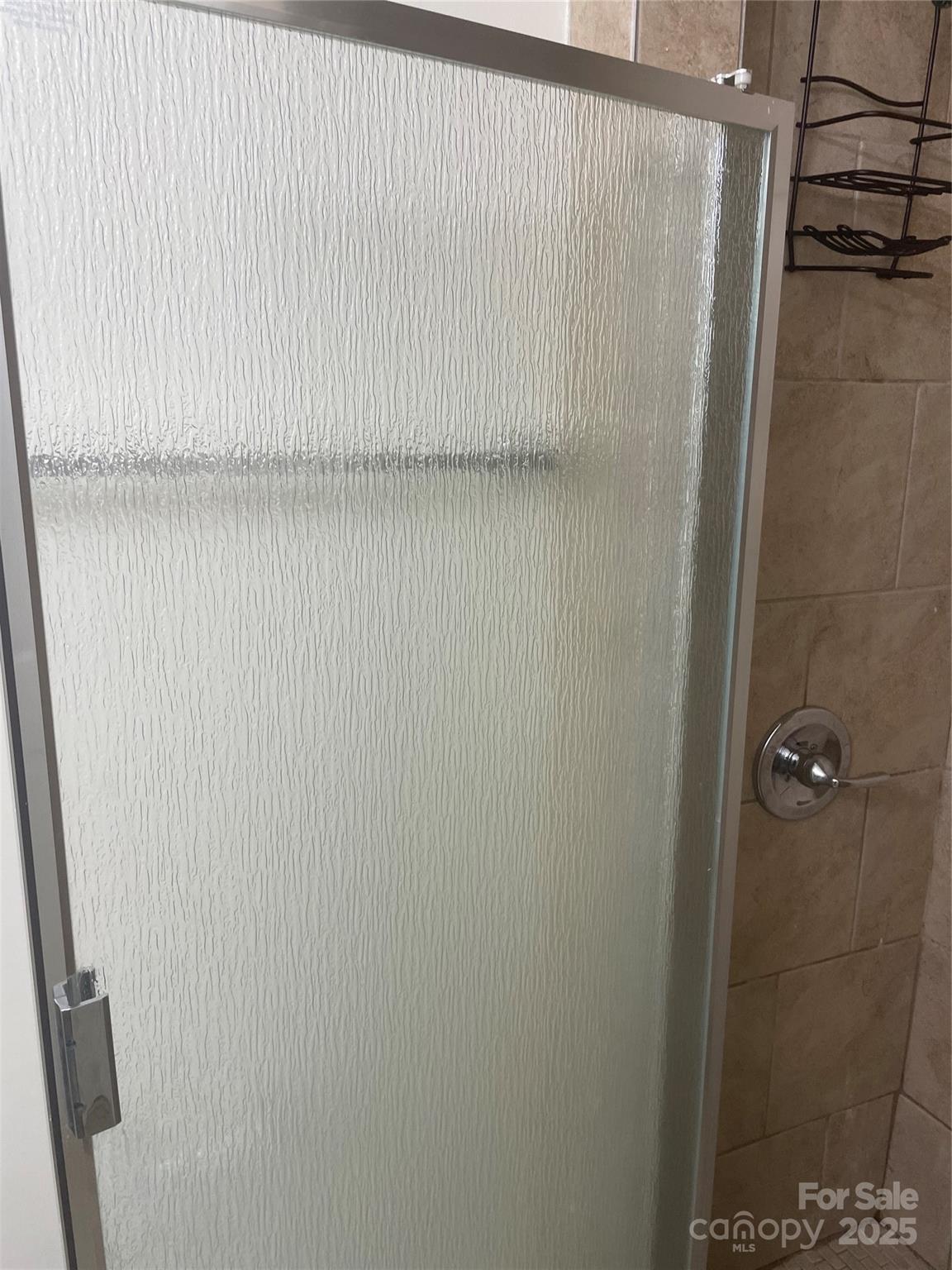 property viewer photo 9
