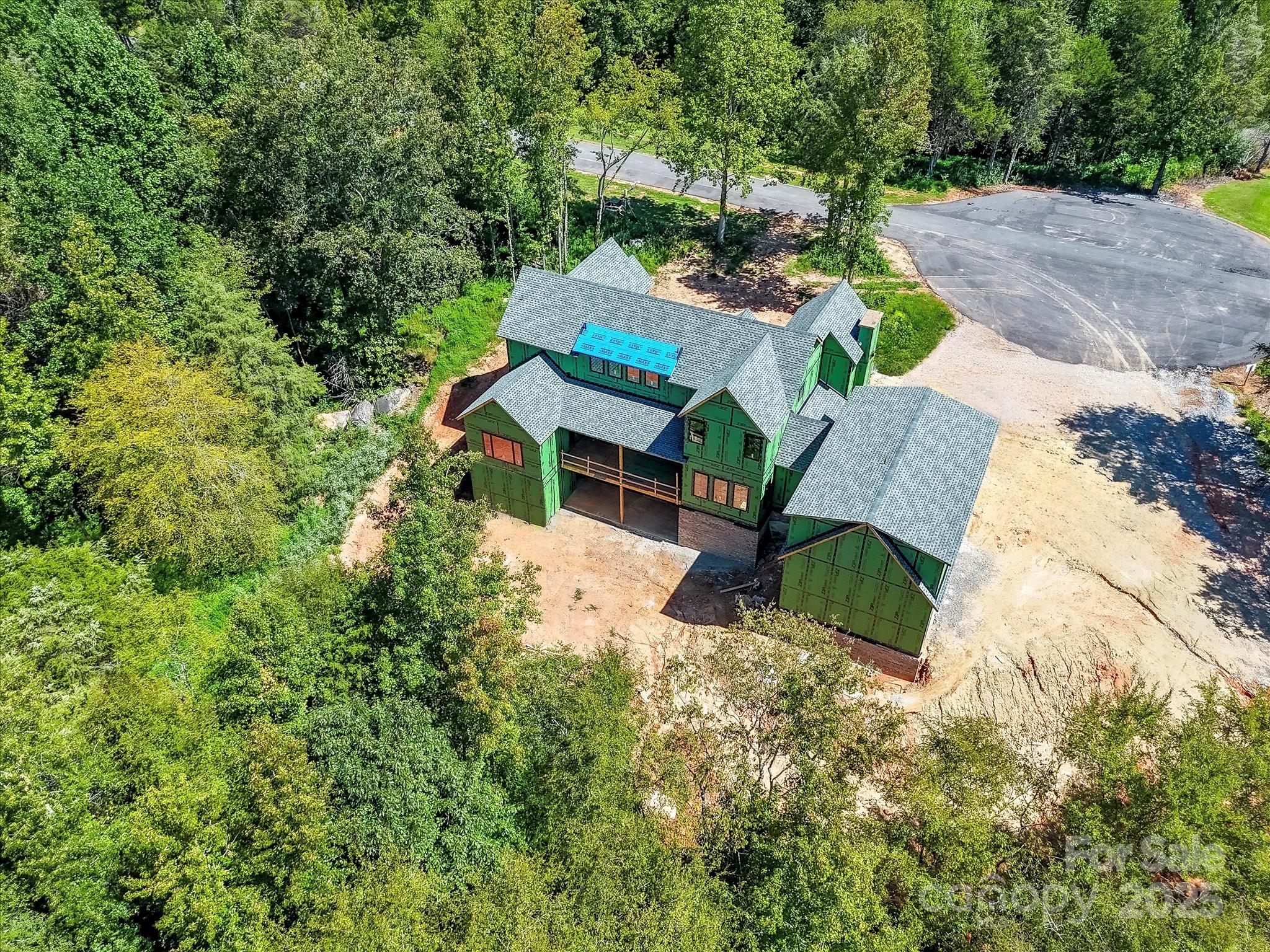 main property photo 4