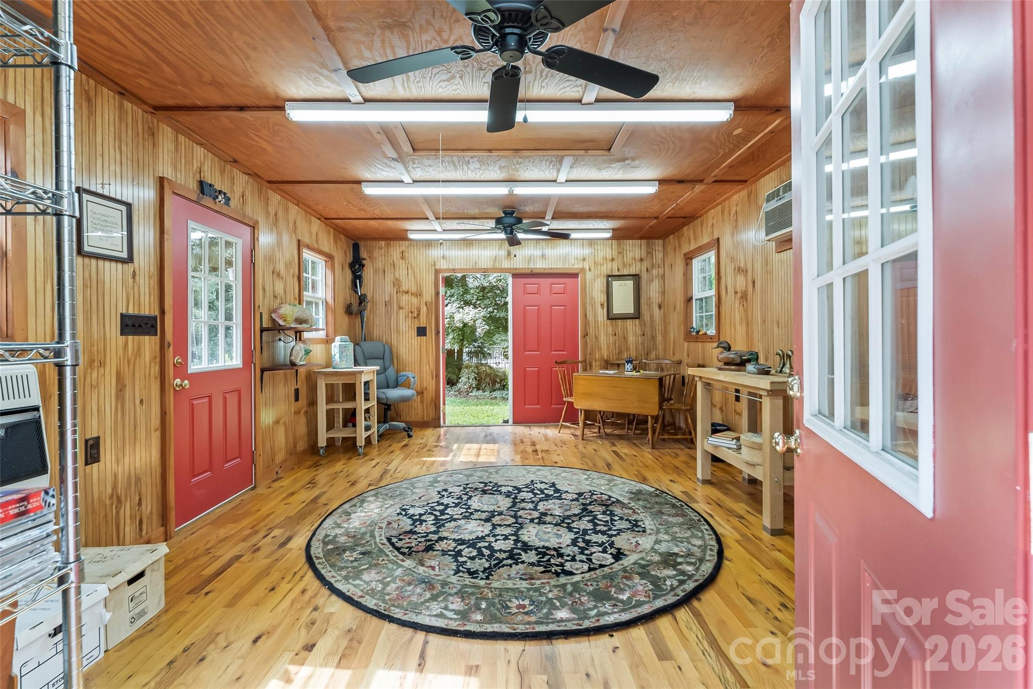main property photo 27