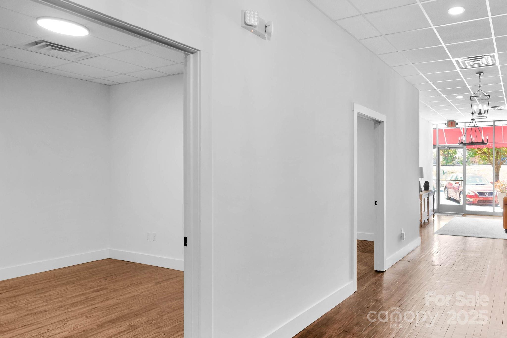 property viewer photo 11