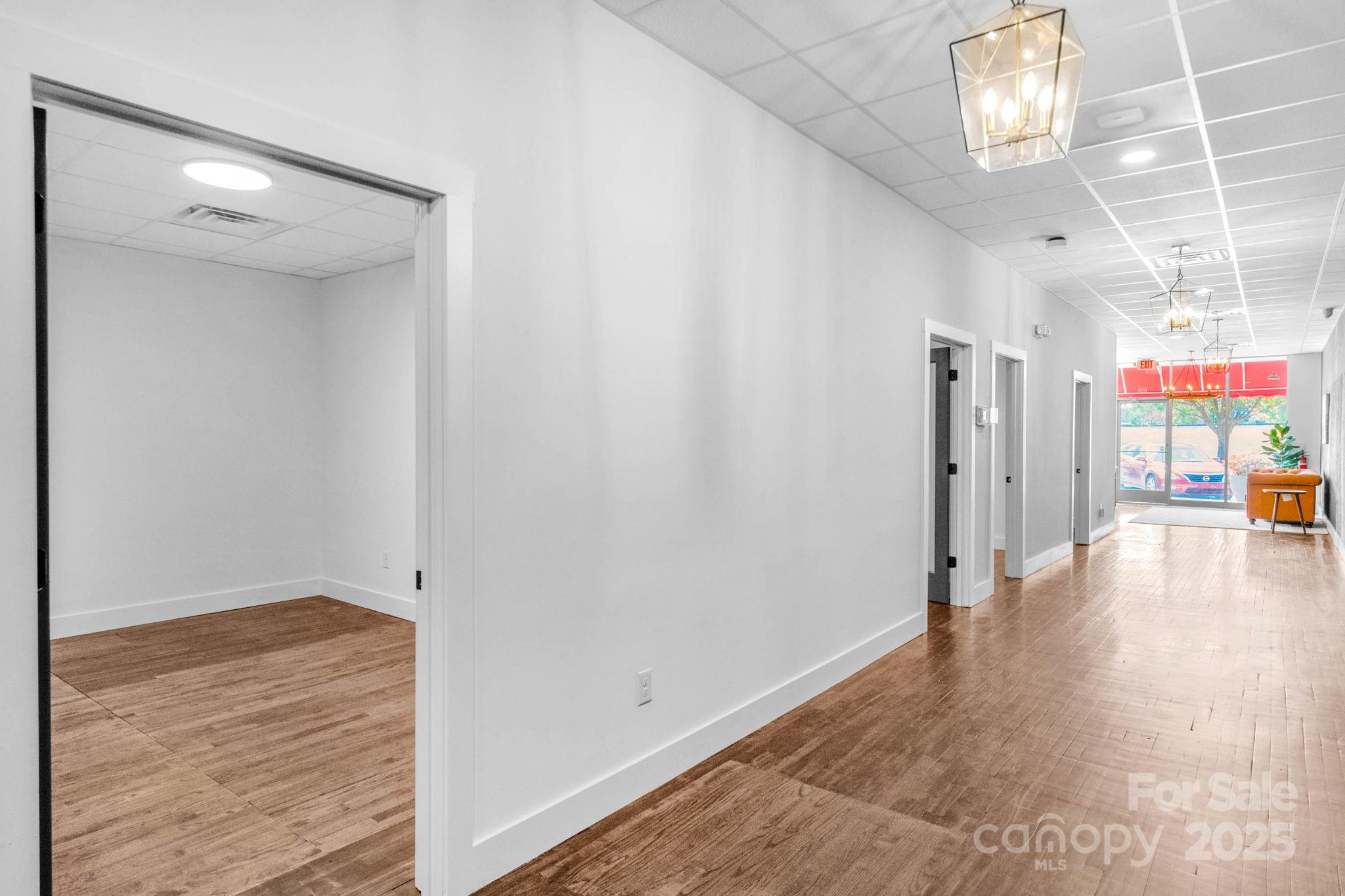property viewer photo 15
