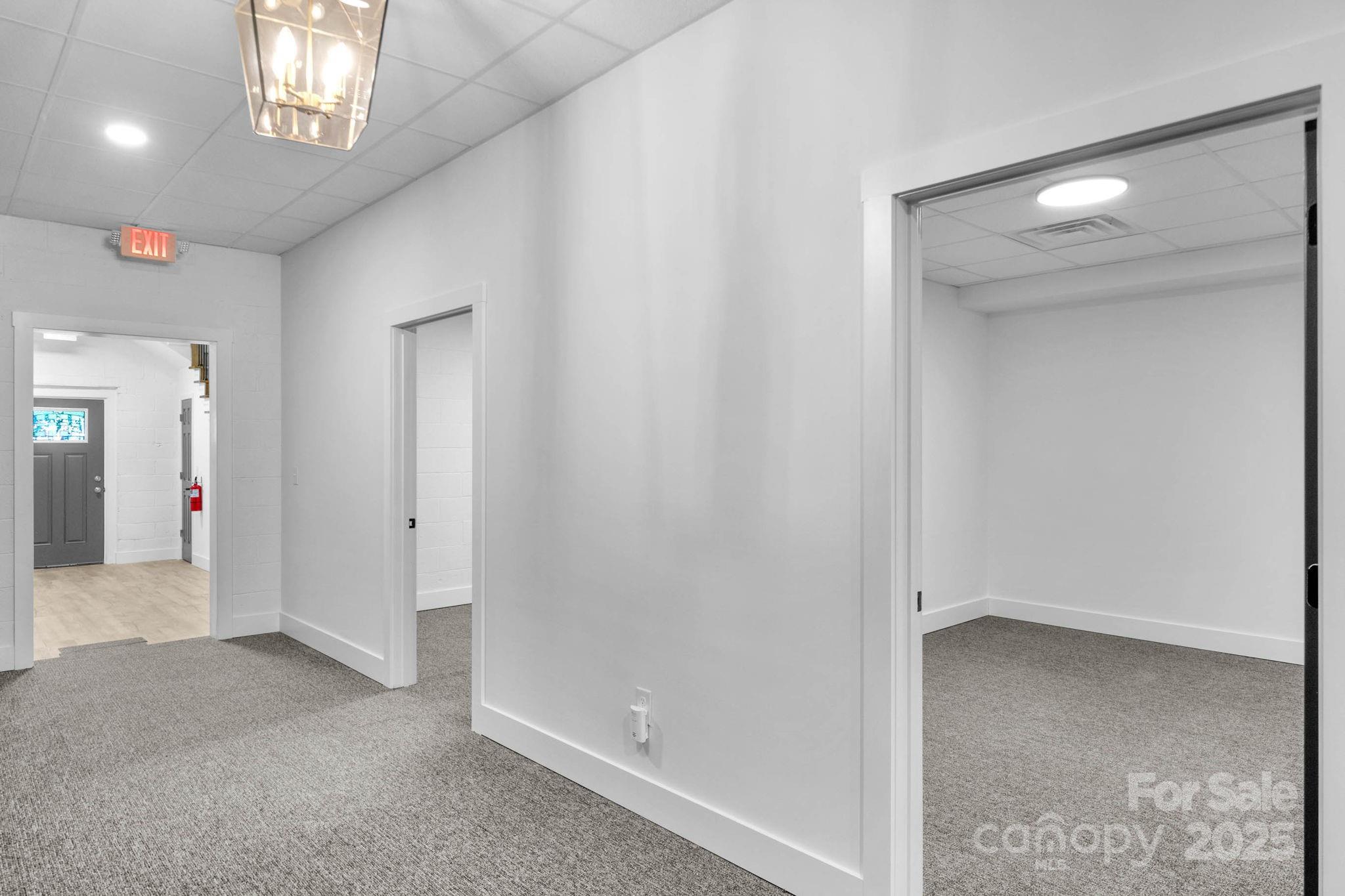 property viewer photo 26