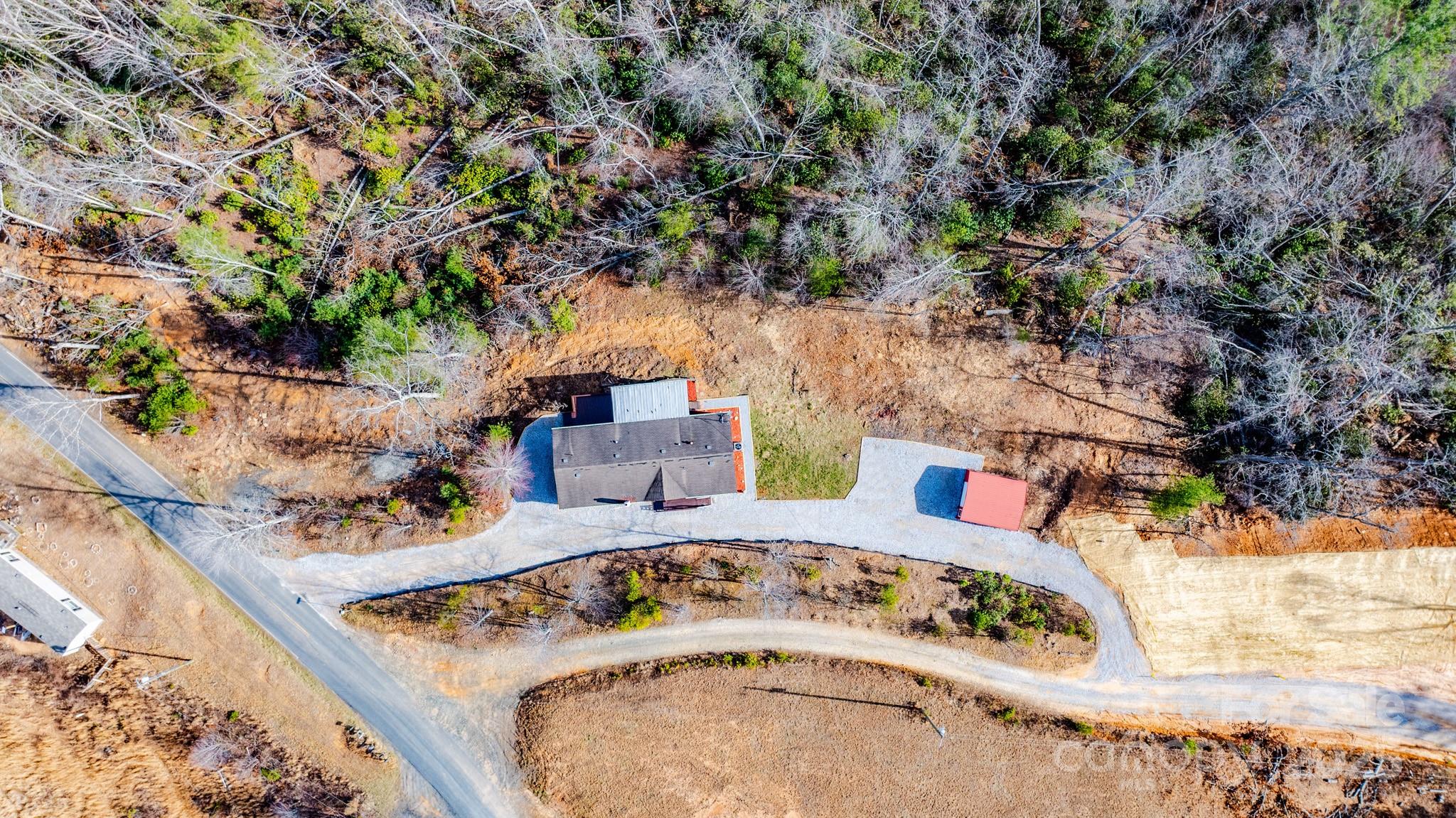 main property photo 34