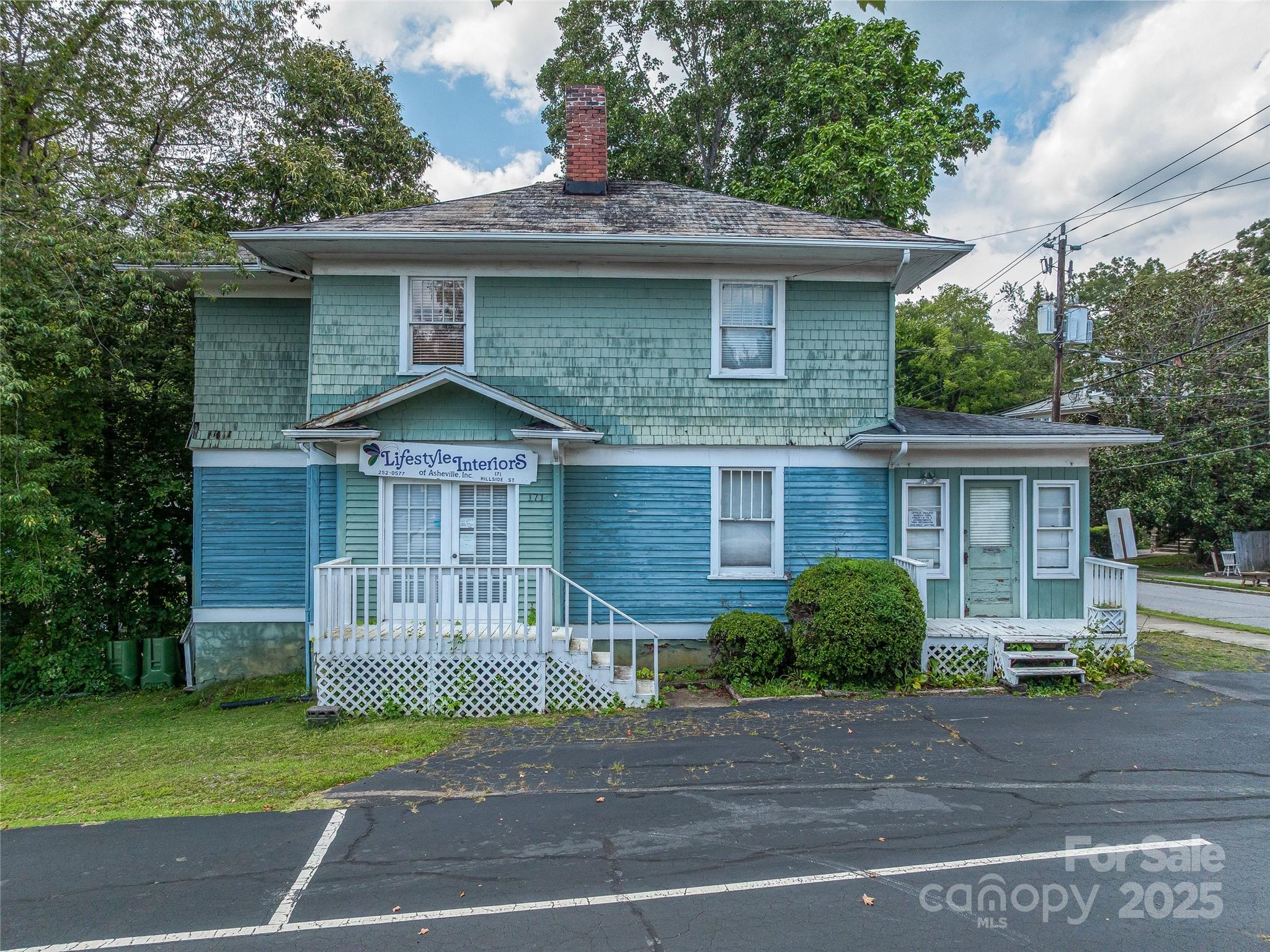 main property photo 33