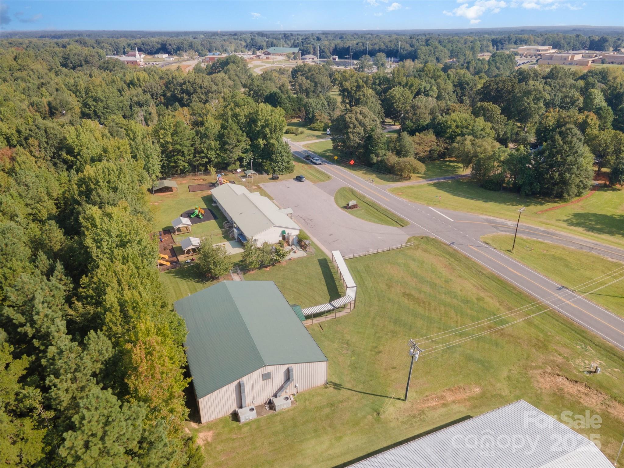 main property photo 46