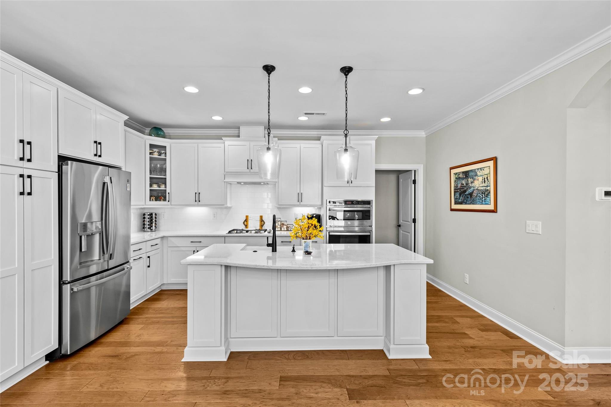 property viewer photo 10