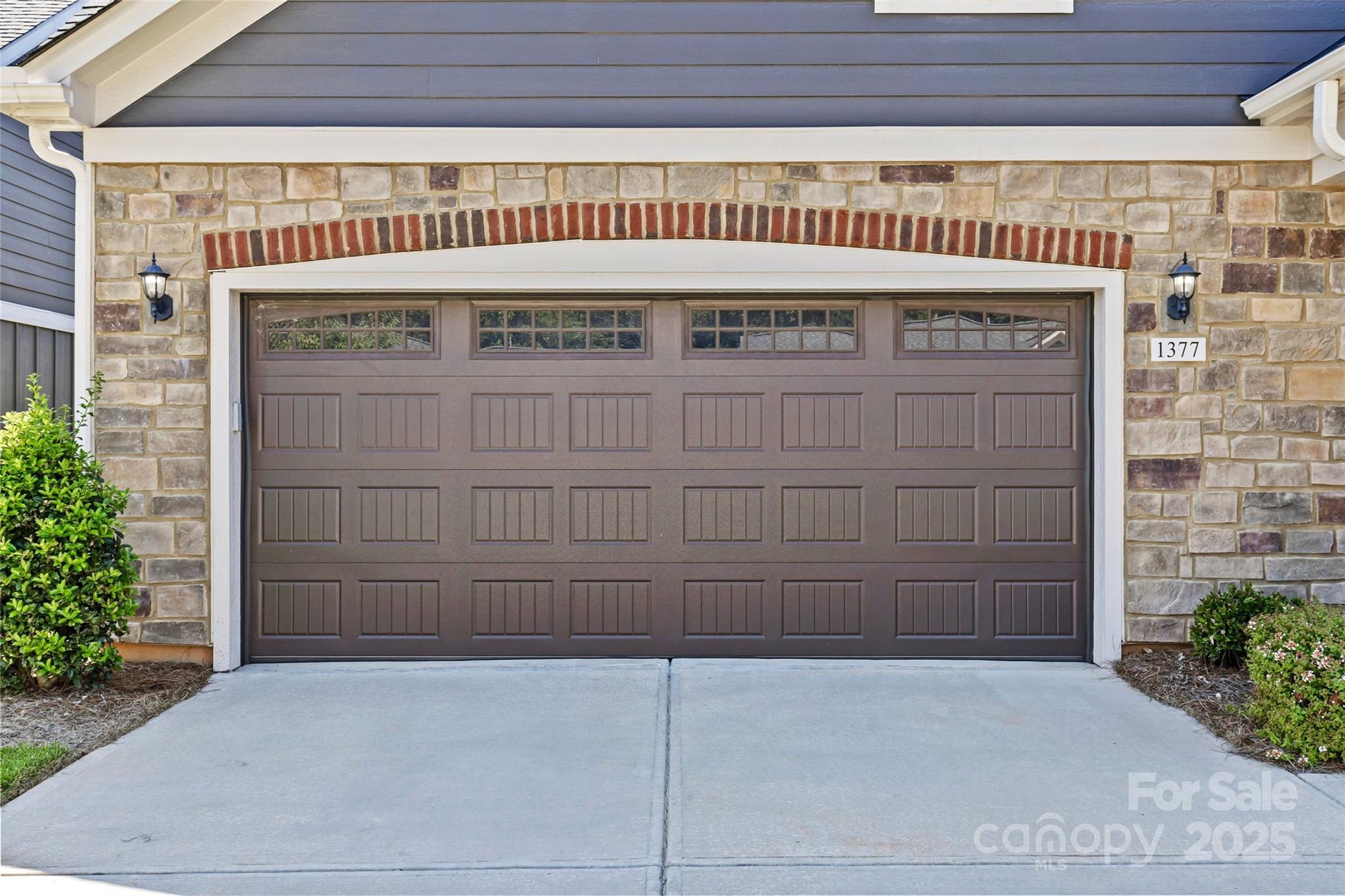 property viewer photo 2