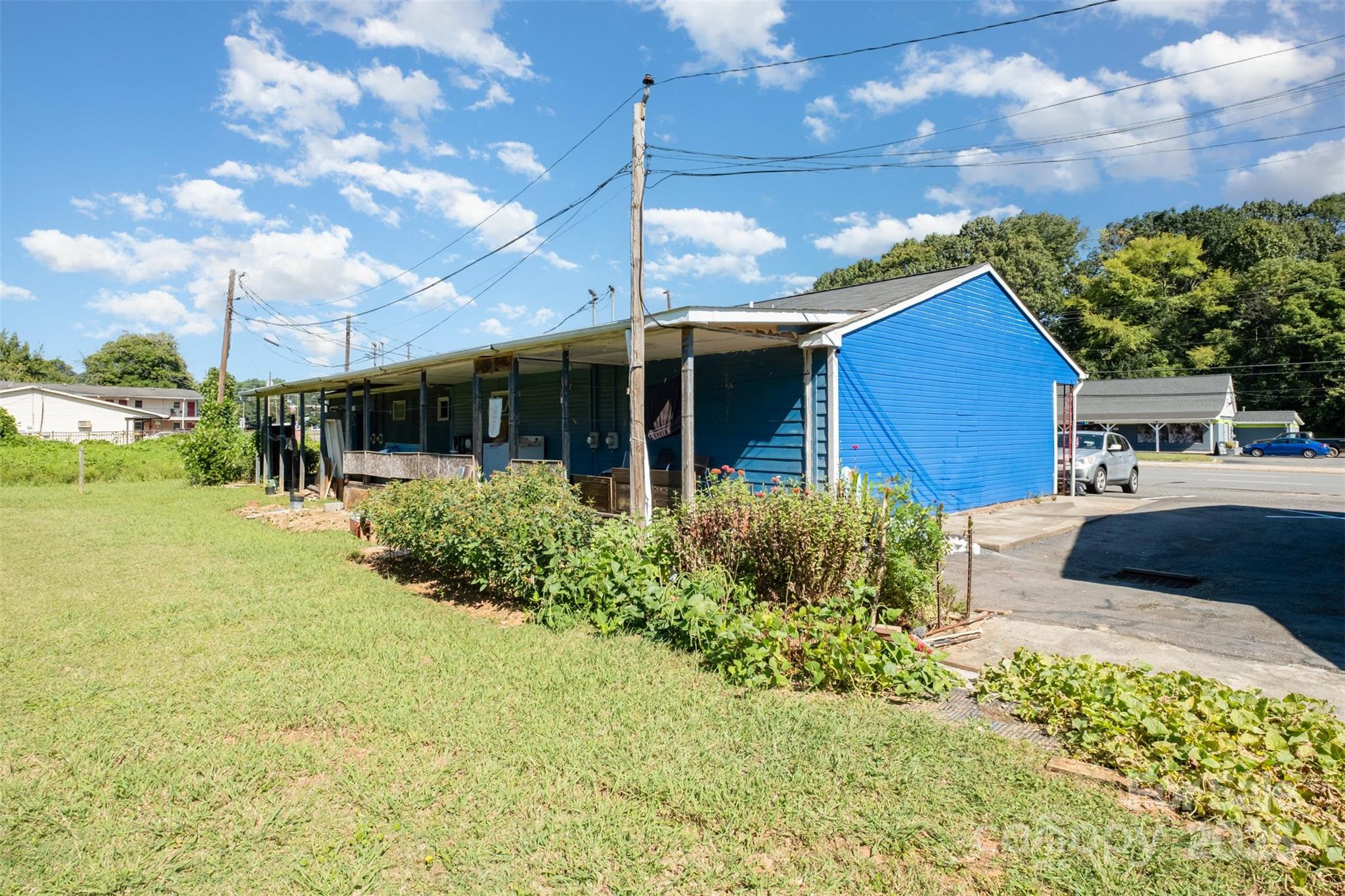 main property photo 19