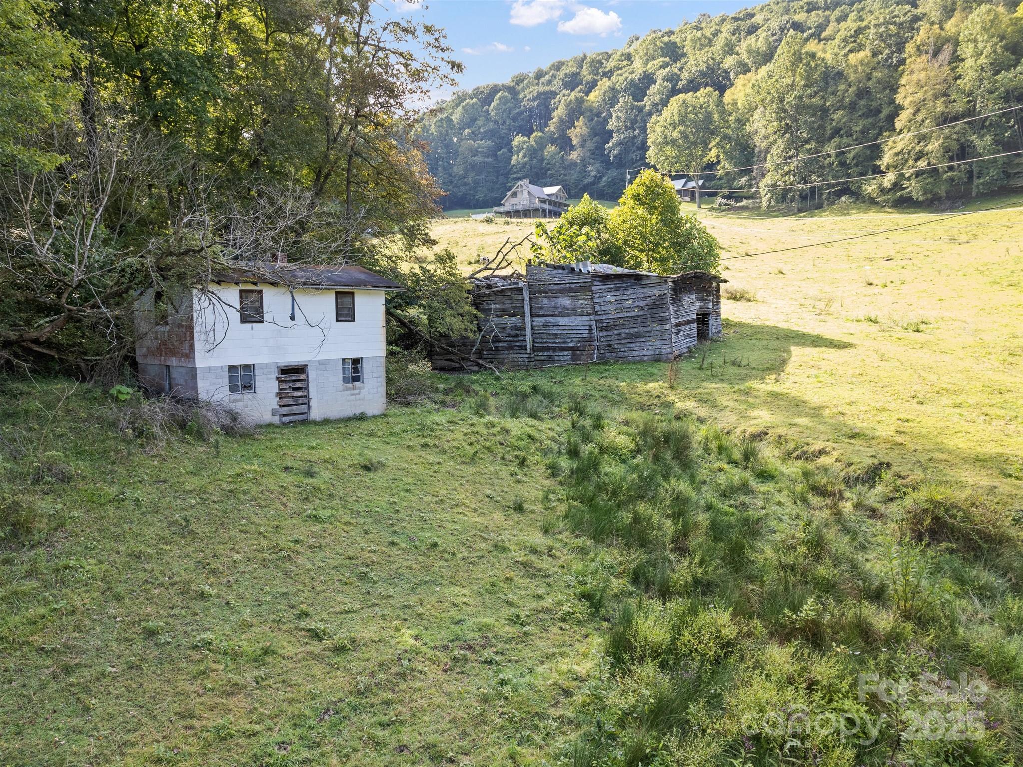 main property photo 21