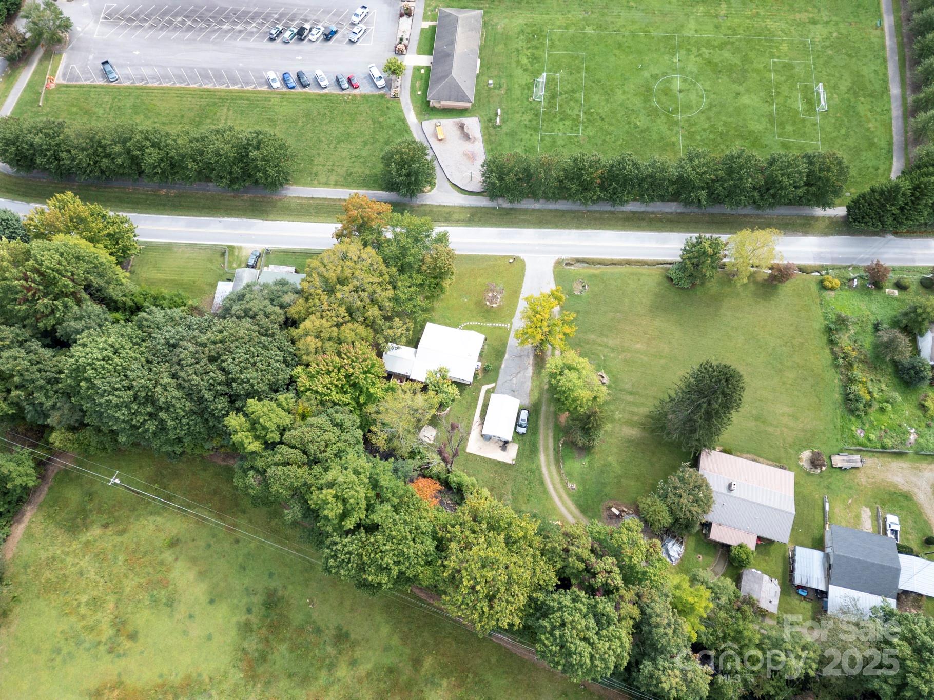 main property photo 21