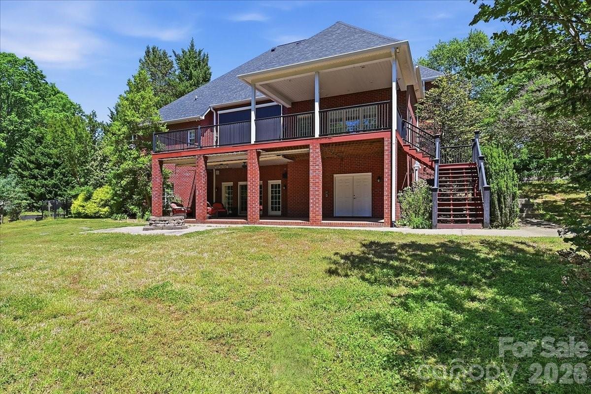 main property photo 41