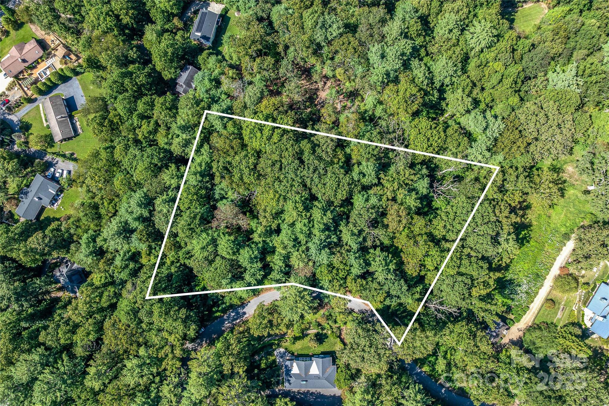 main property photo 27