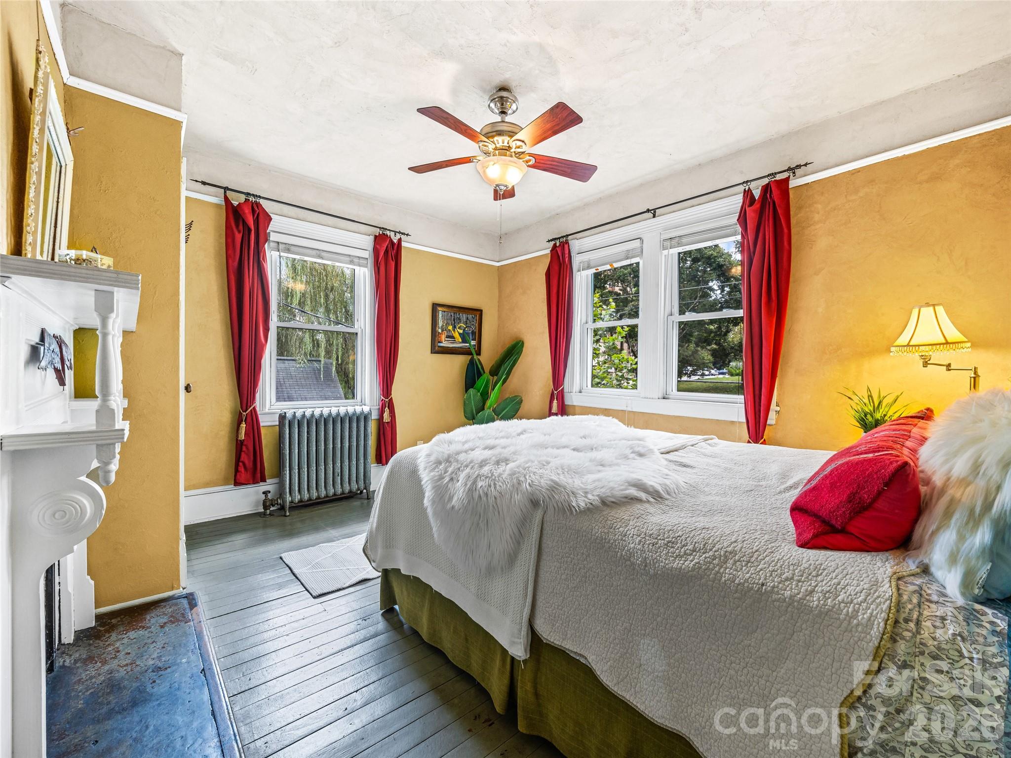 main property photo 18