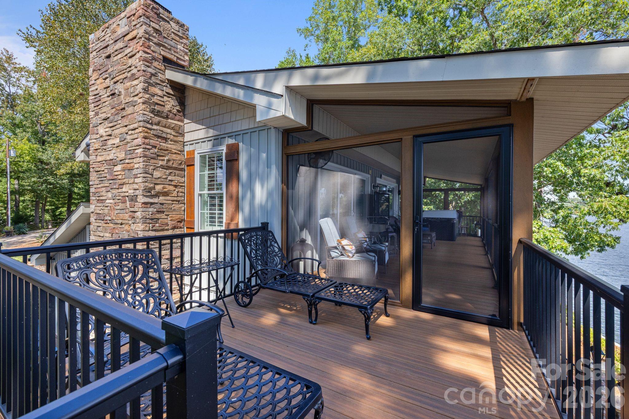 main property photo 31