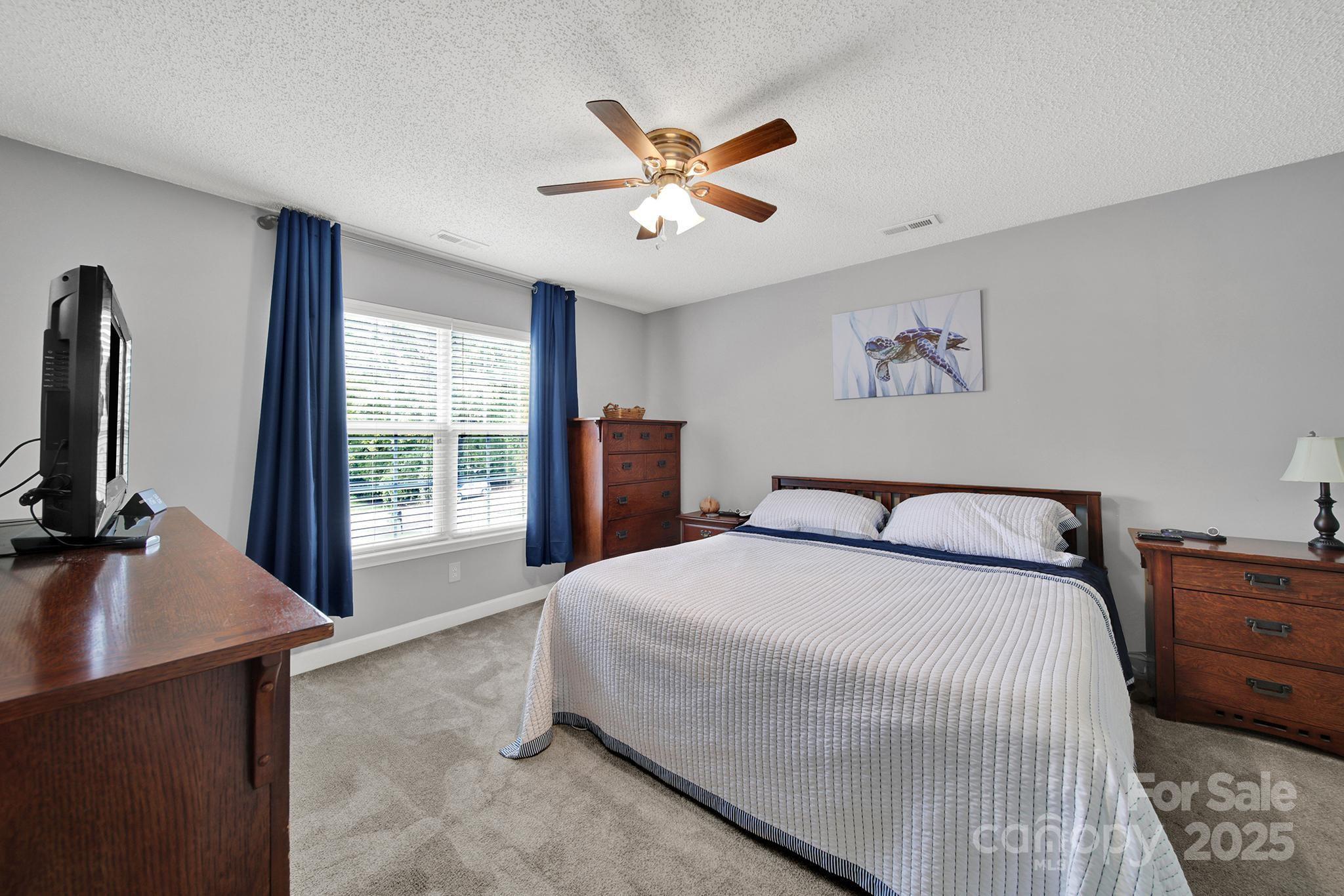 property viewer photo 14