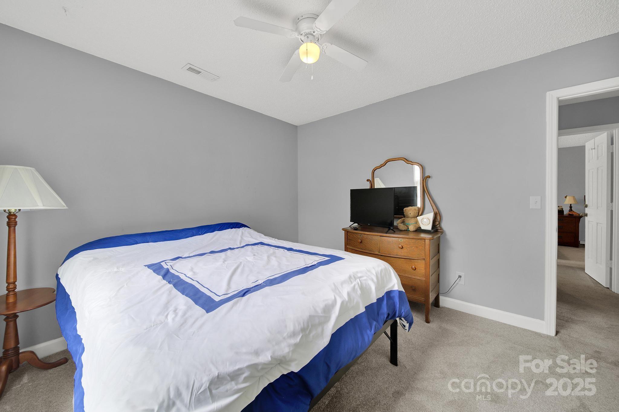 property viewer photo 21
