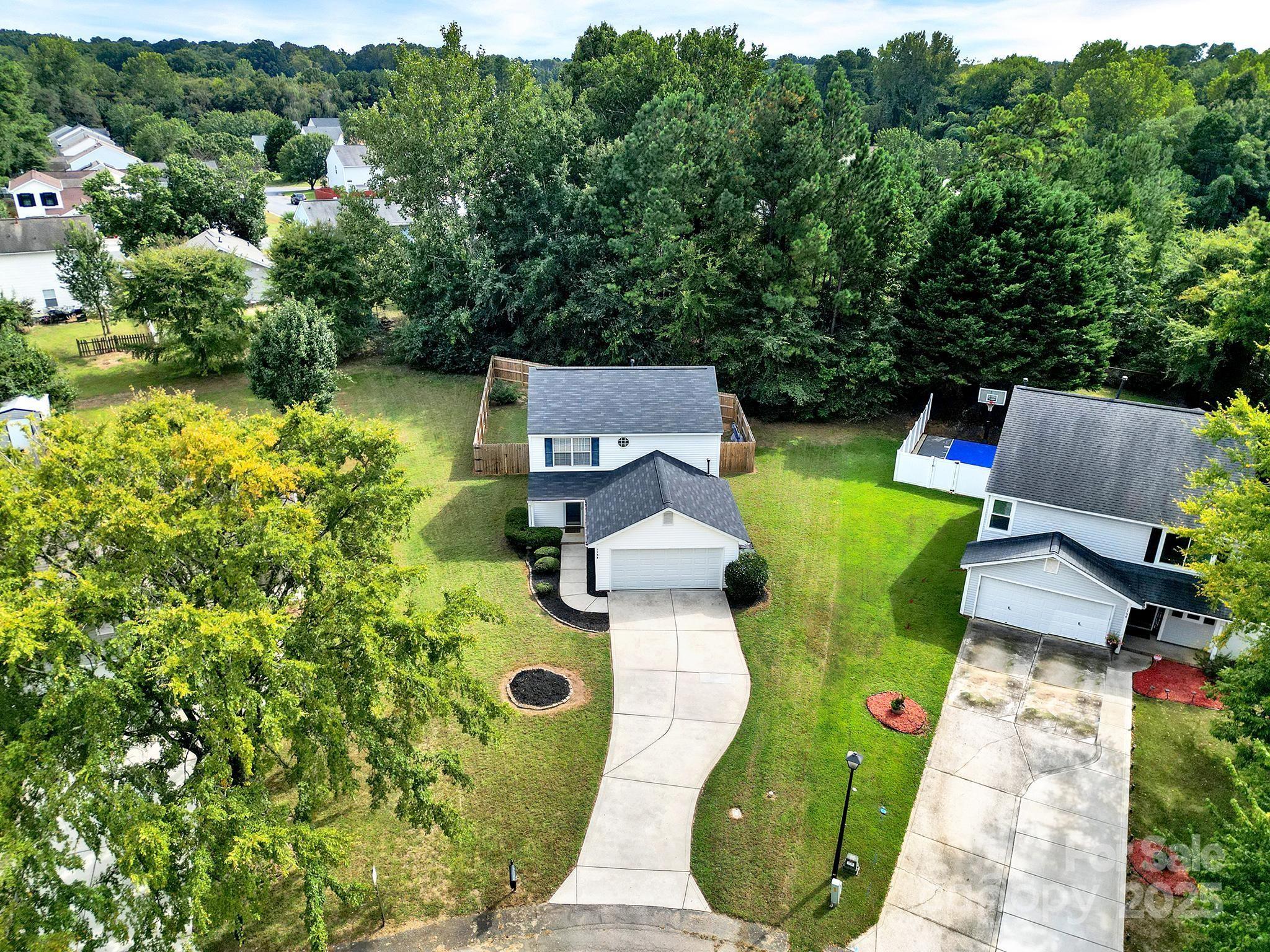 property viewer photo 36