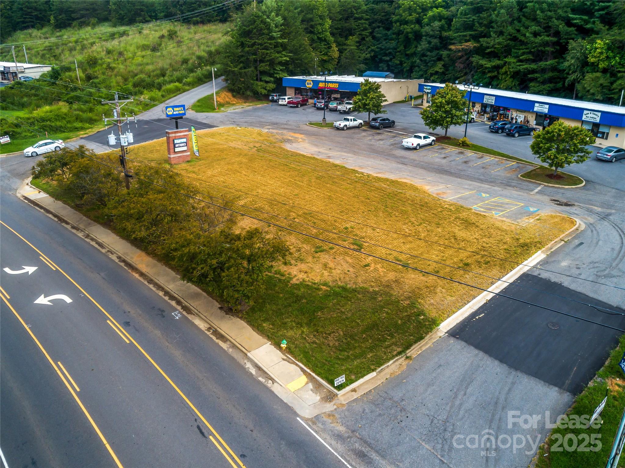 main property photo 6